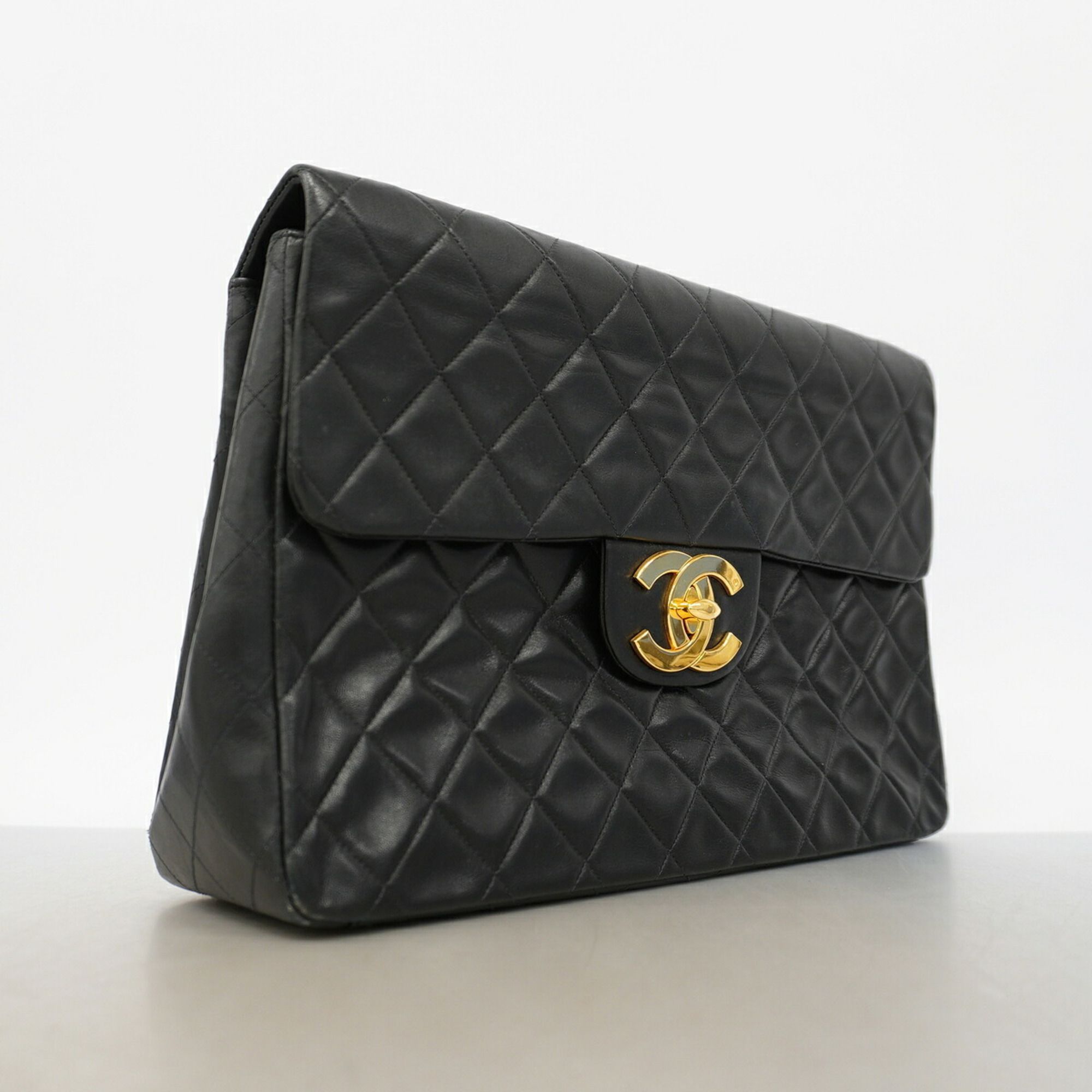 Leather Shoulder Bag (Pre-Owned) - Chanel - Modalova