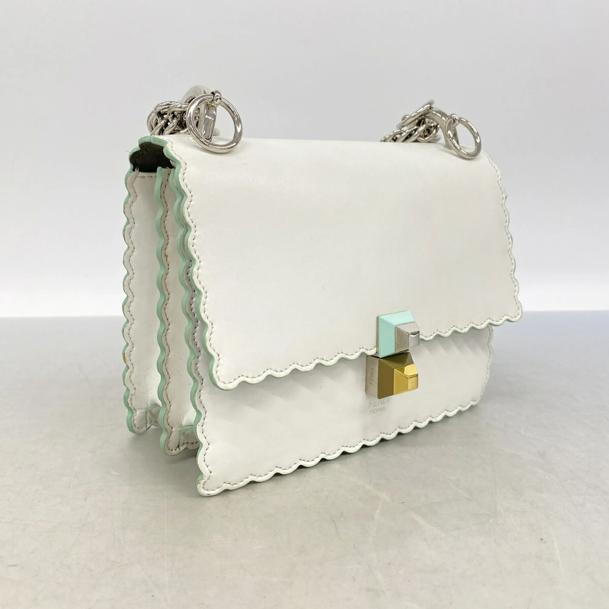 Leather Shoulder Bag (Pre-Owned) - Fendi - Modalova