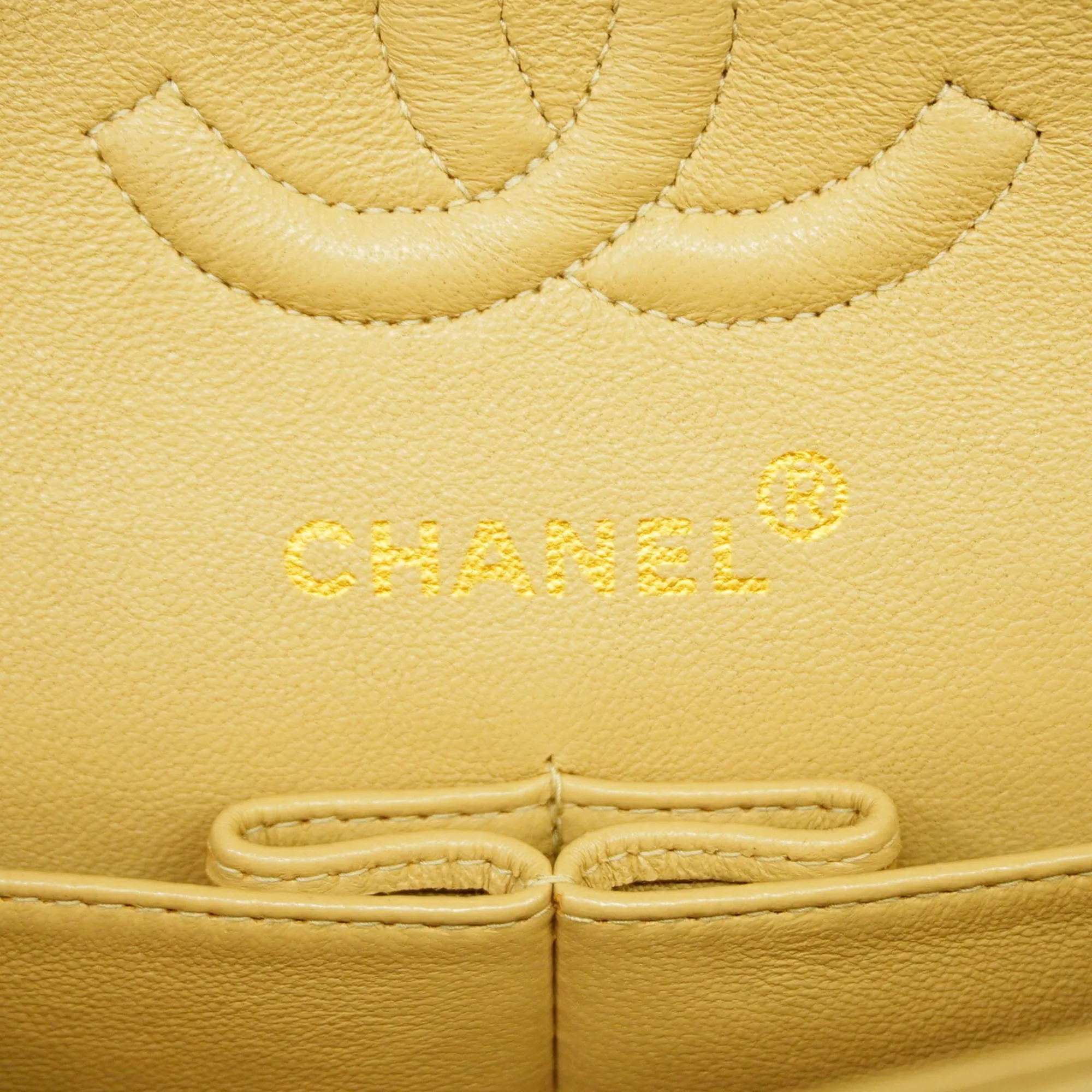 Leather Shoulder Bag (Pre-Owned) - Chanel - Modalova