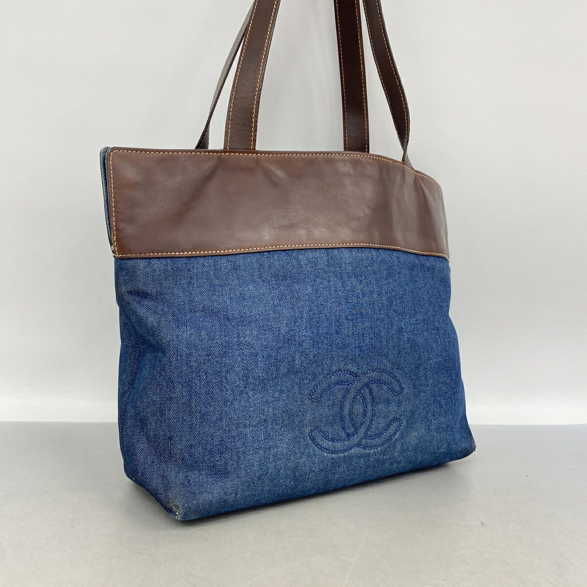 Denim Tote Bag (Pre-Owned) - Chanel - Modalova