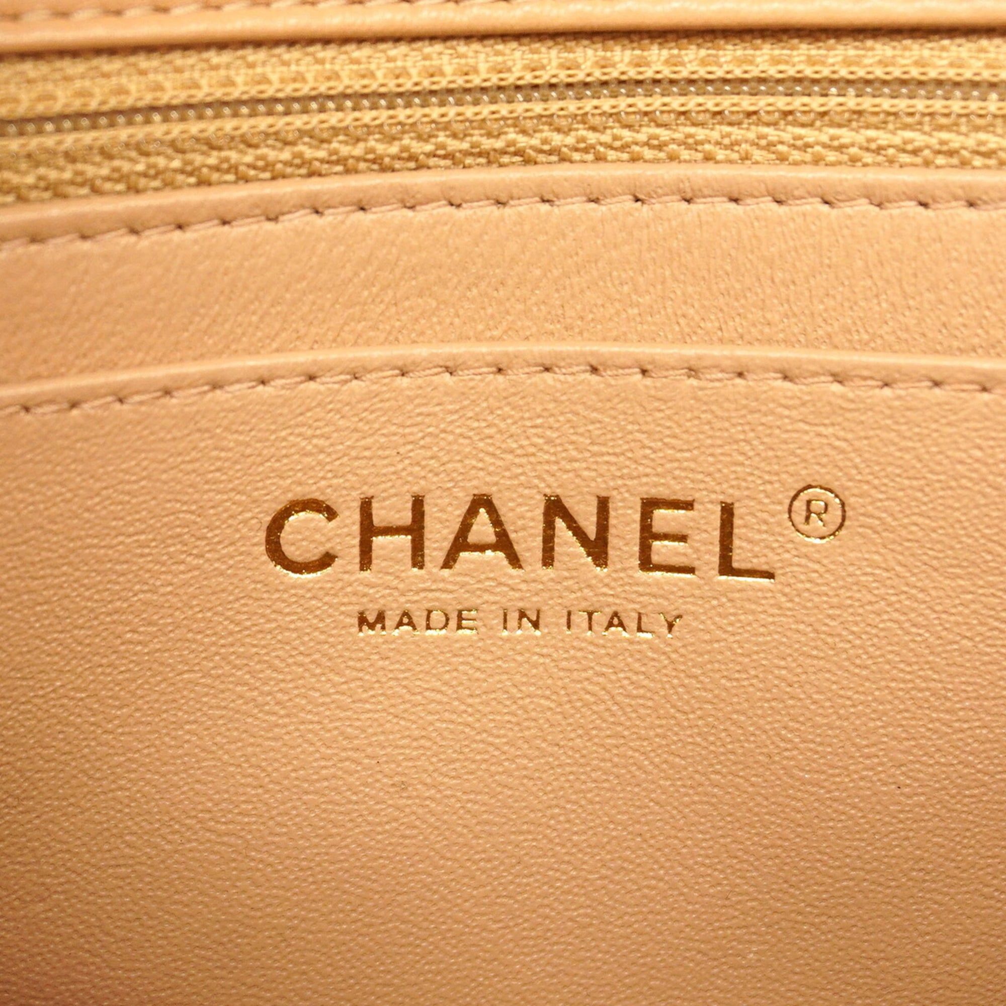 Leather Shoulder Bag (Pre-Owned) - Chanel - Modalova