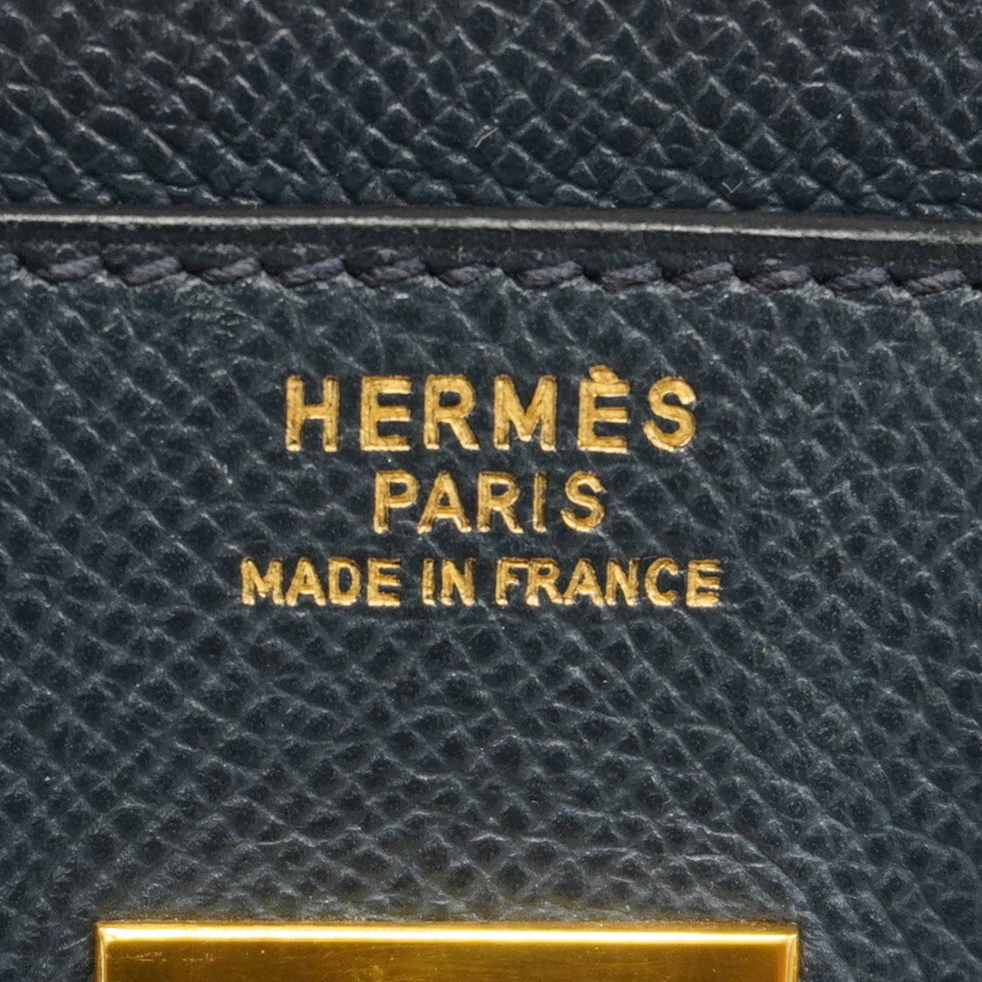 Courchevel Leather Handbag (Pre-Owned) - Hermes - Modalova