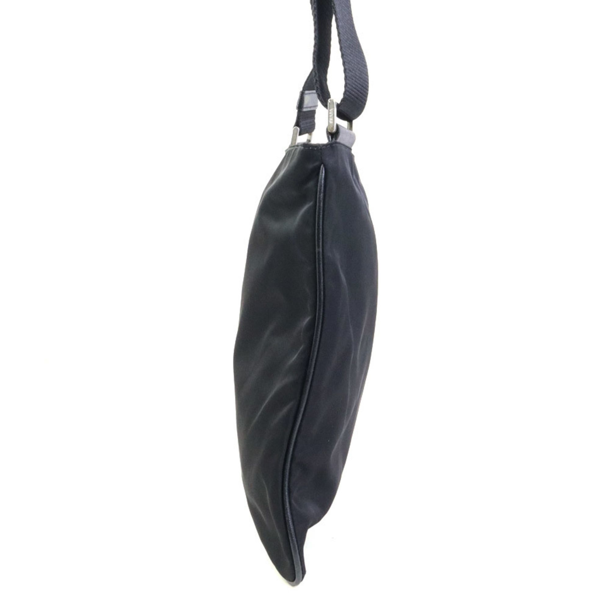 Nylon Shoulder Bag (Pre-Owned) - Prada - Modalova