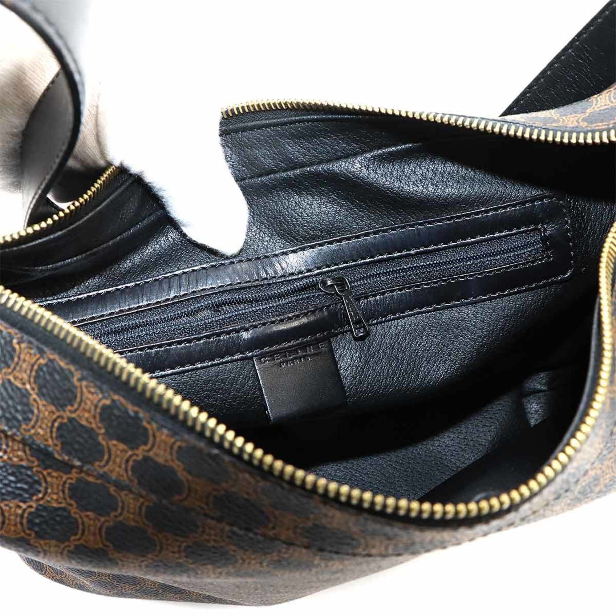 Pvc Leather Handbag Shoulder Bag (Pre-Owned) - Celine - Modalova