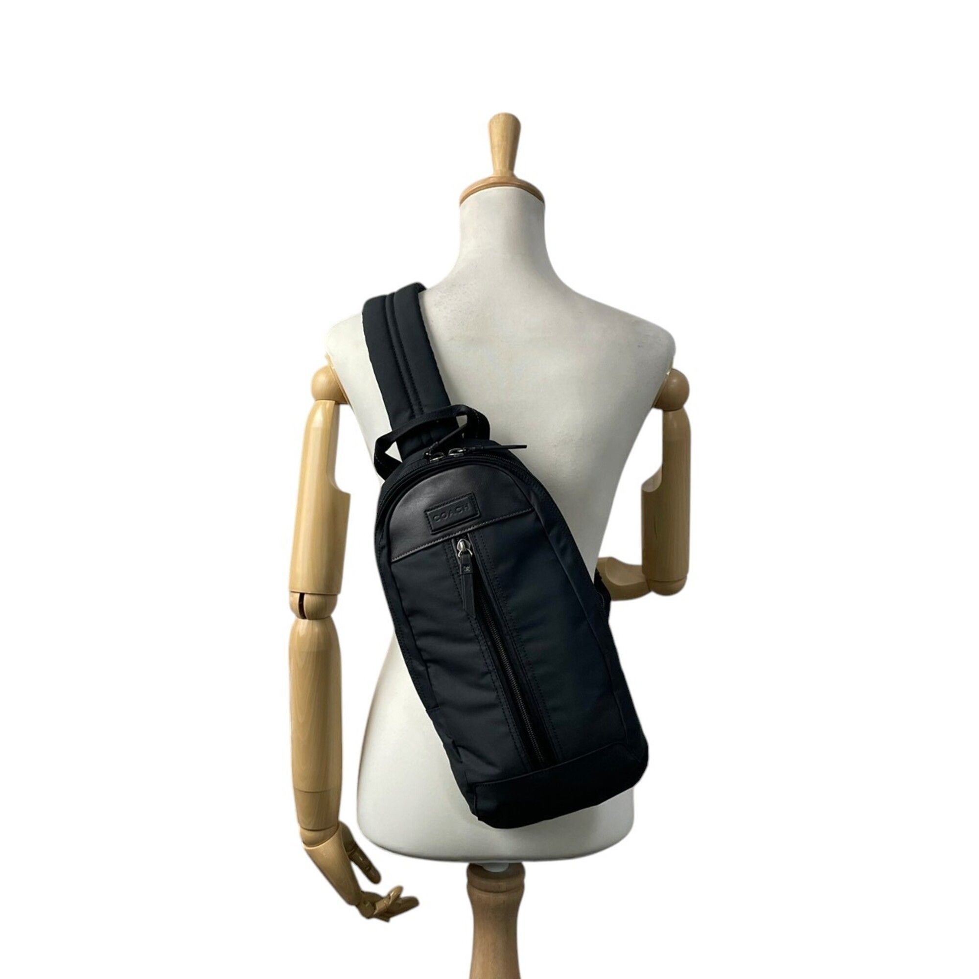 Nylon Leather Shoulder Bag Sling Bag (Pre-Owned) - Coach - Modalova