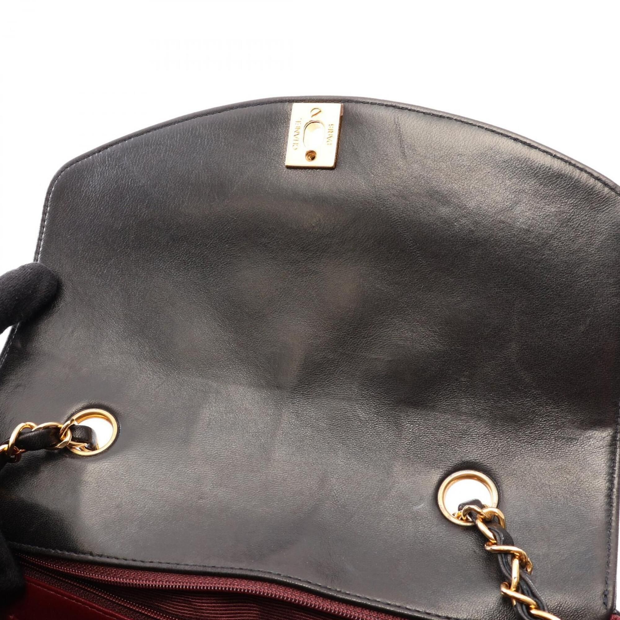 Leather Handbag Shoulder Bag (Pre-Owned) - Chanel - Modalova