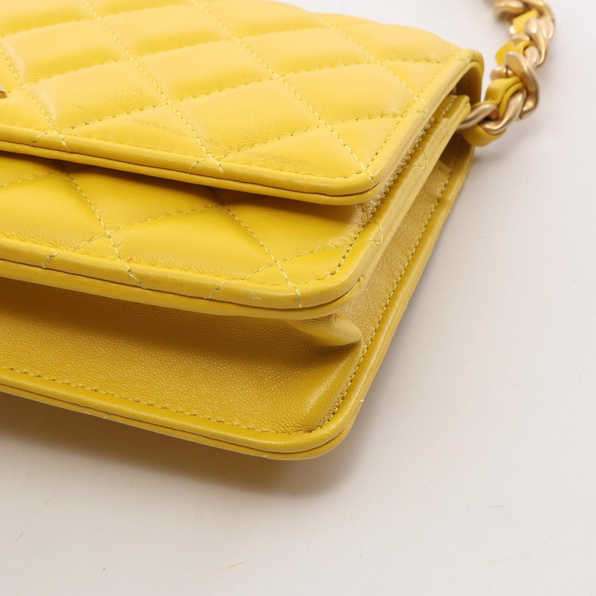 Leather Handbag Shoulder Bag (Pre-Owned) - Chanel - Modalova