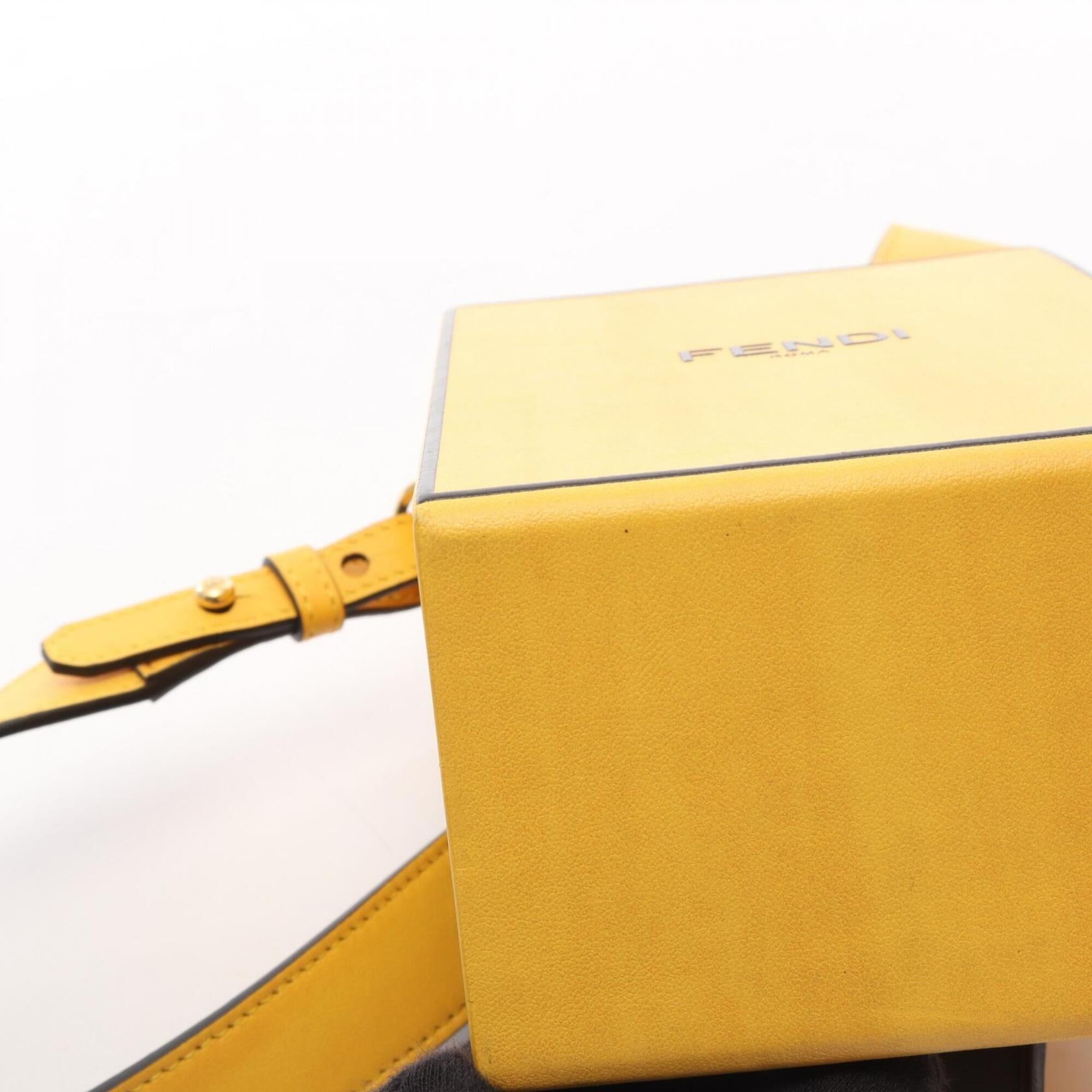 Leather Shoulder Bag (Pre-Owned) - Fendi - Modalova