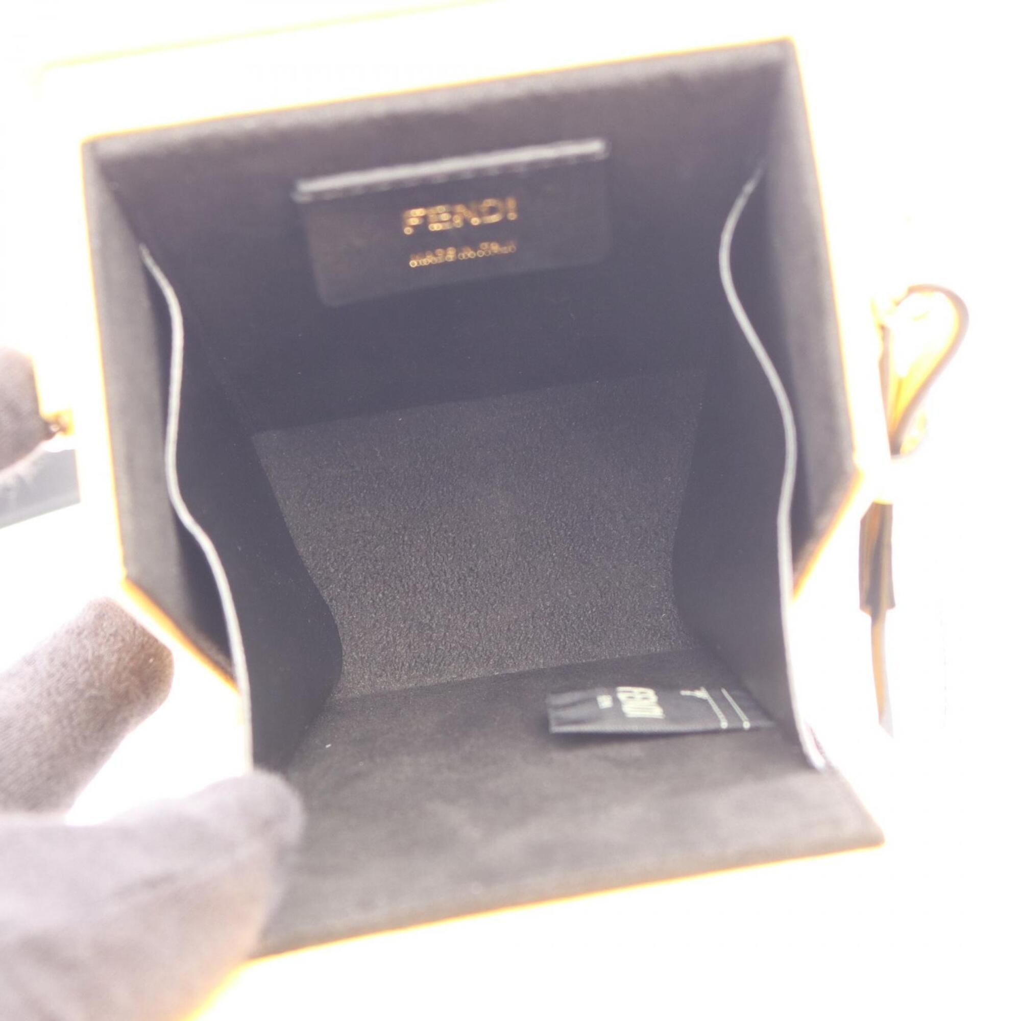 Leather Shoulder Bag (Pre-Owned) - Fendi - Modalova