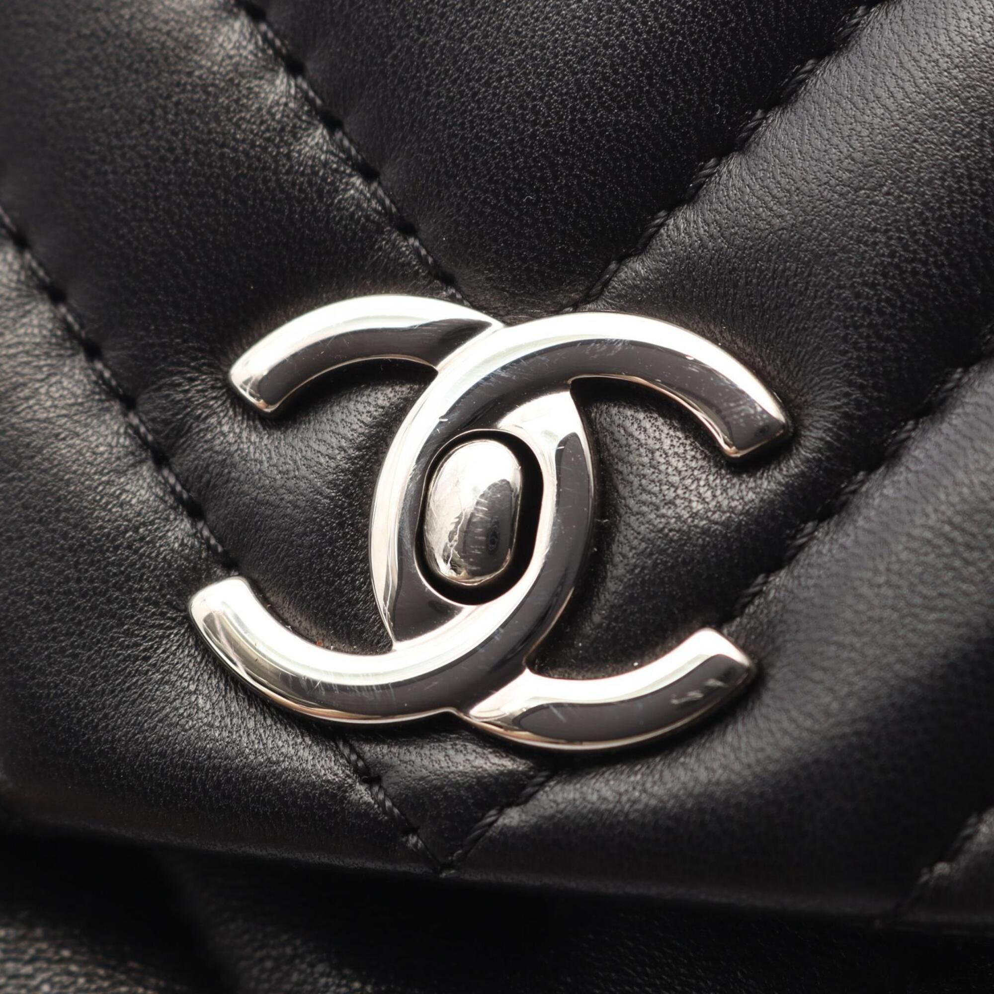 Leather Handbag Shoulder Bag (Pre-Owned) - Chanel - Modalova