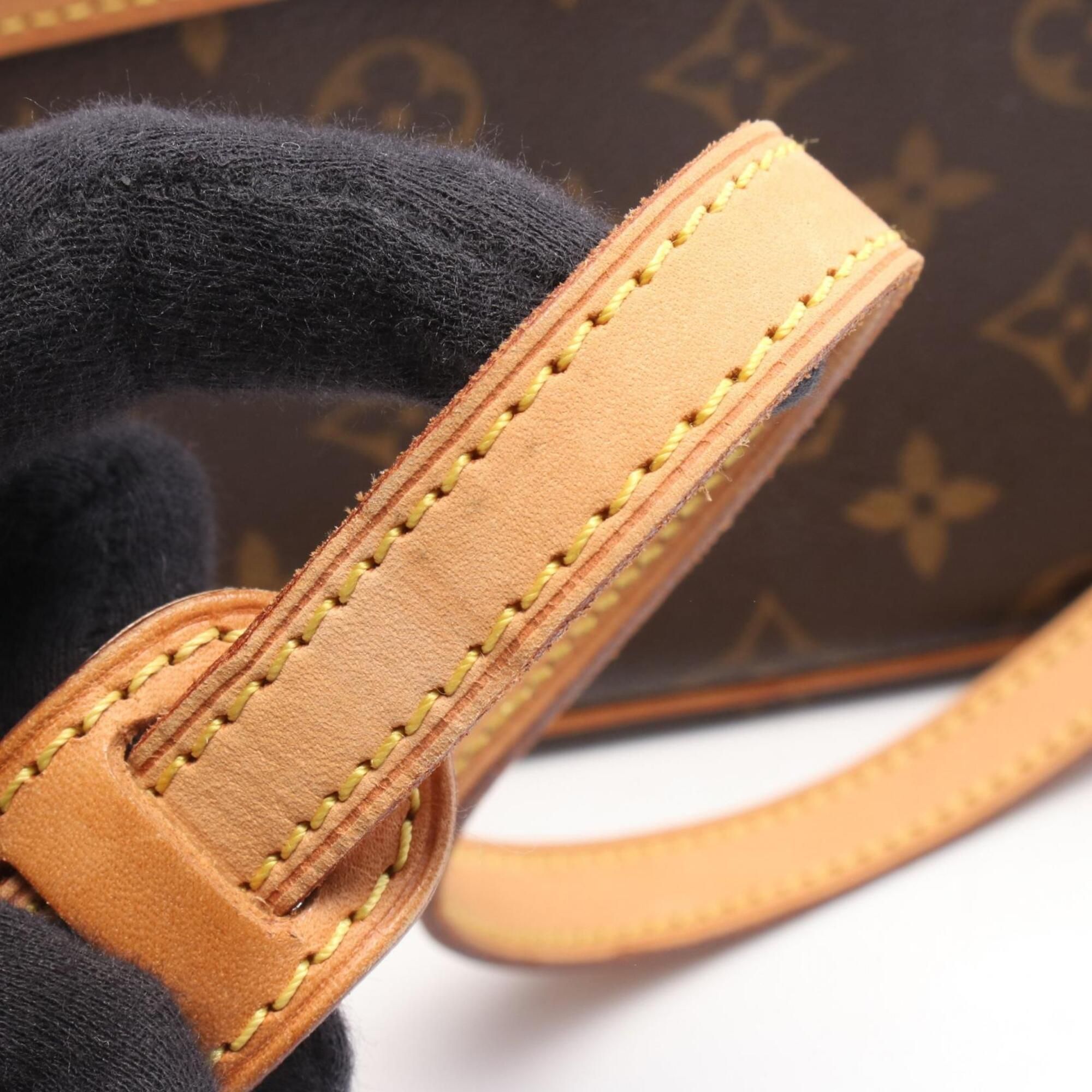 Coated Canvas Pvc Monogram Leather Handbag Shoulder Bag (Pre-Owned) - Louis Vuitton - Modalova
