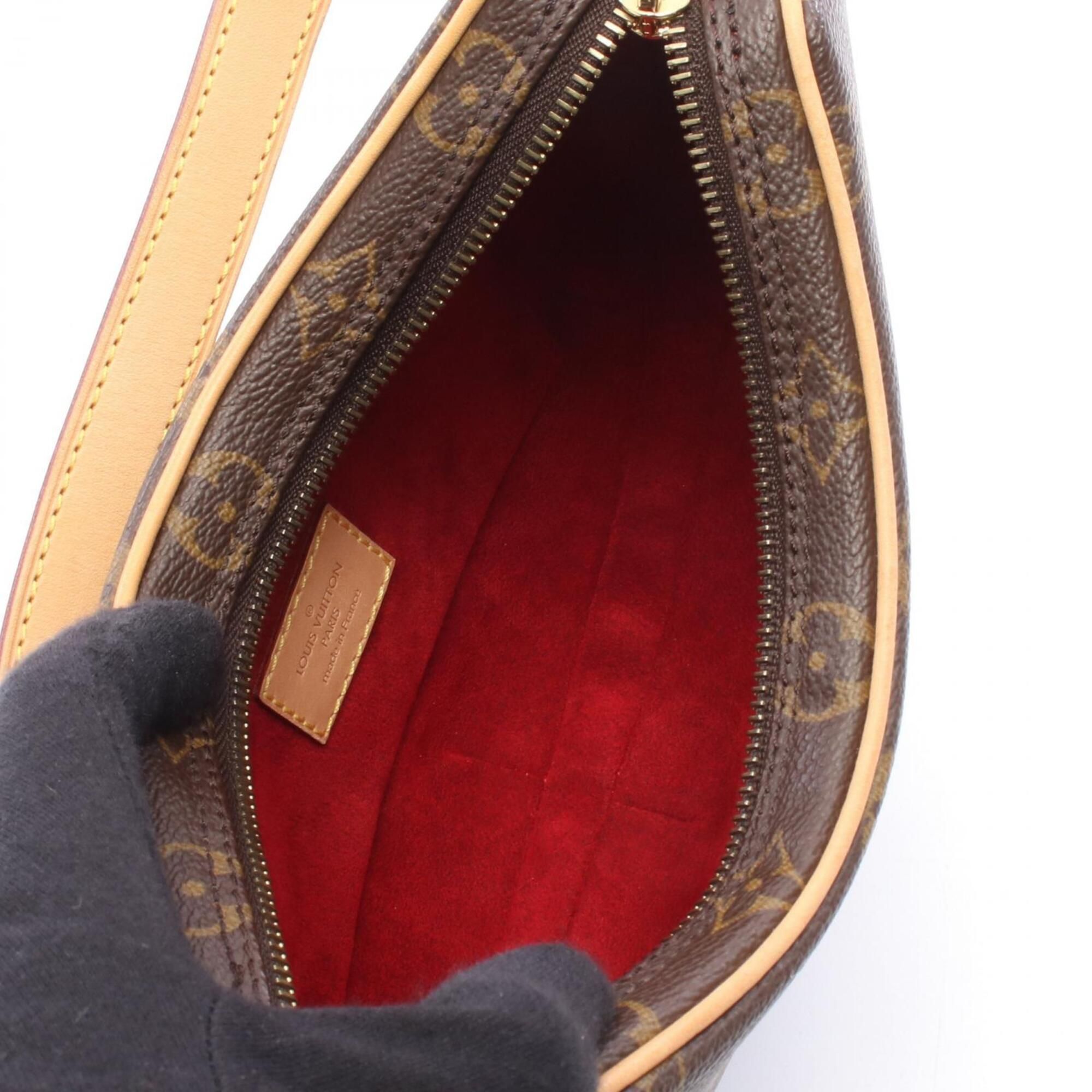 Leather Handbag Pochette Shoulder Bag (Pre-Owned) - Louis Vuitton - Modalova