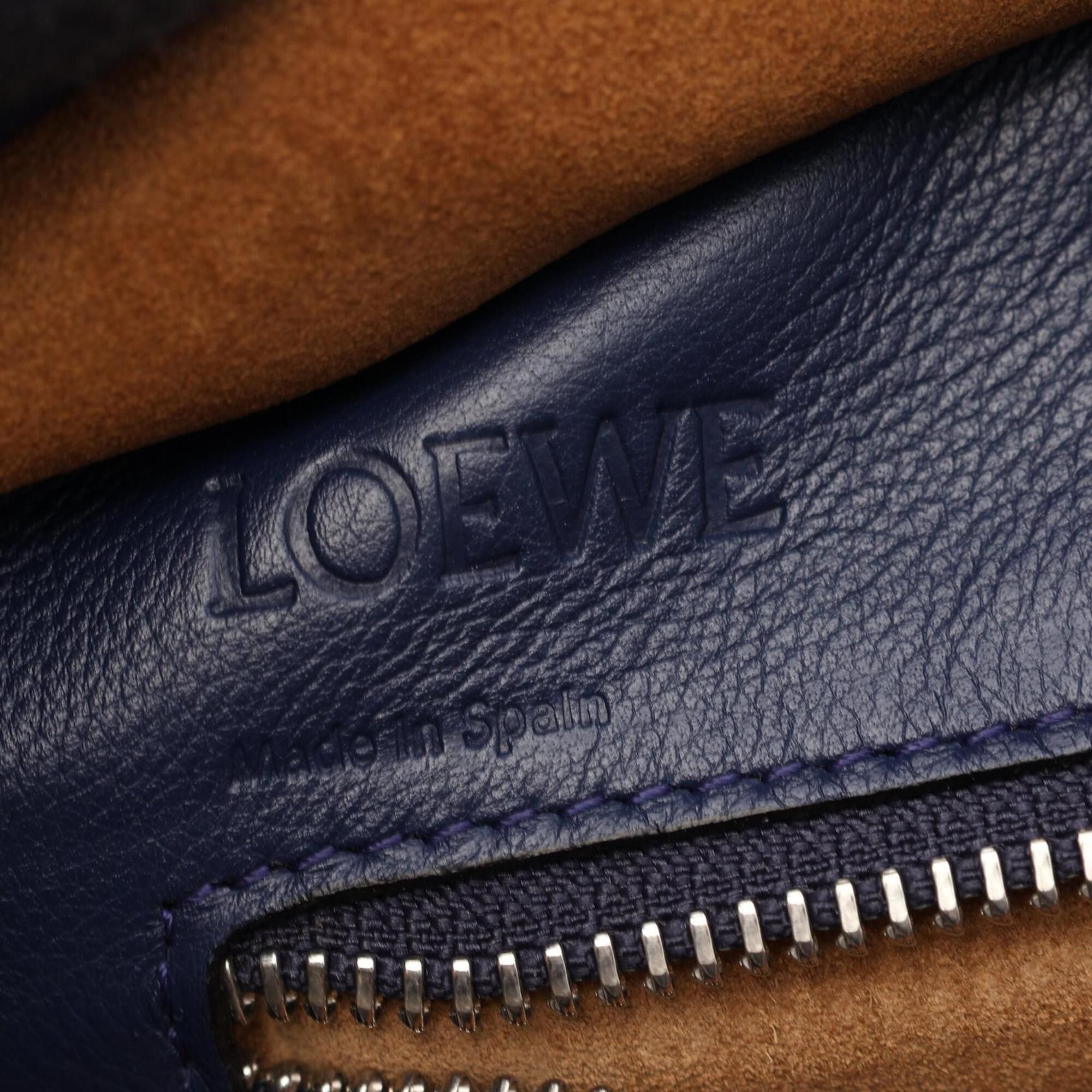 Leather Handbag (Pre-Owned) - Loewe - Modalova