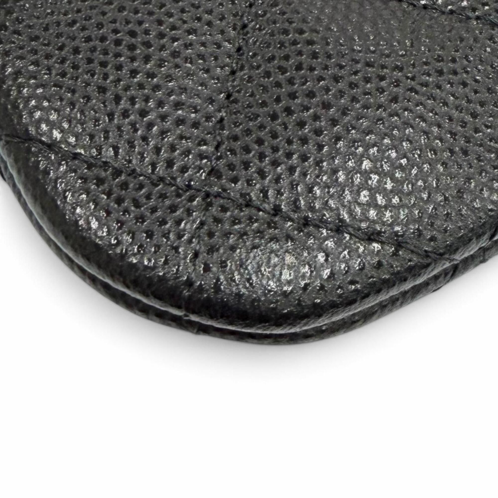 Leather Pouch (Pre-Owned) - Chanel - Modalova