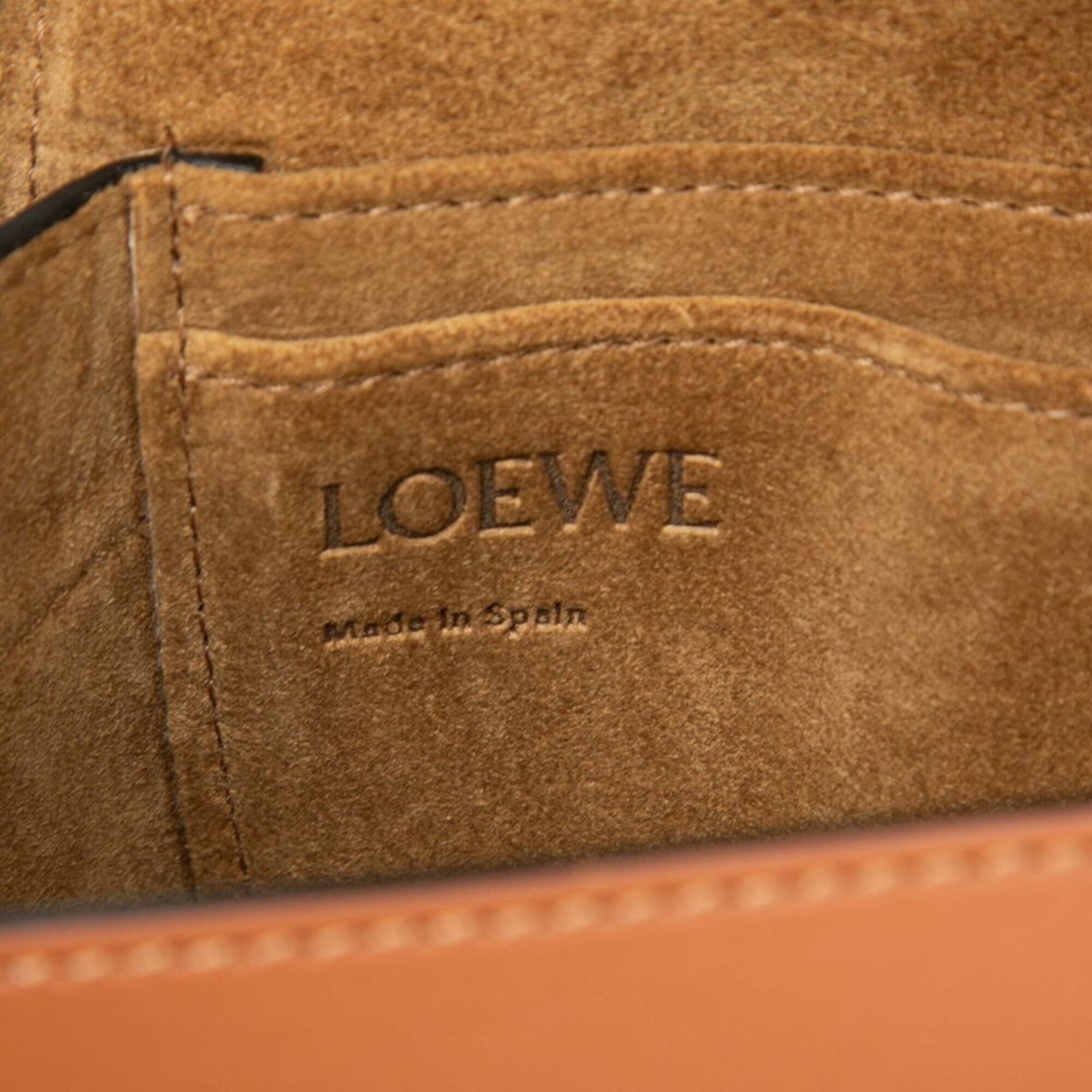 Canvas Leather Shoulder Bag (Pre-Owned) - Loewe - Modalova
