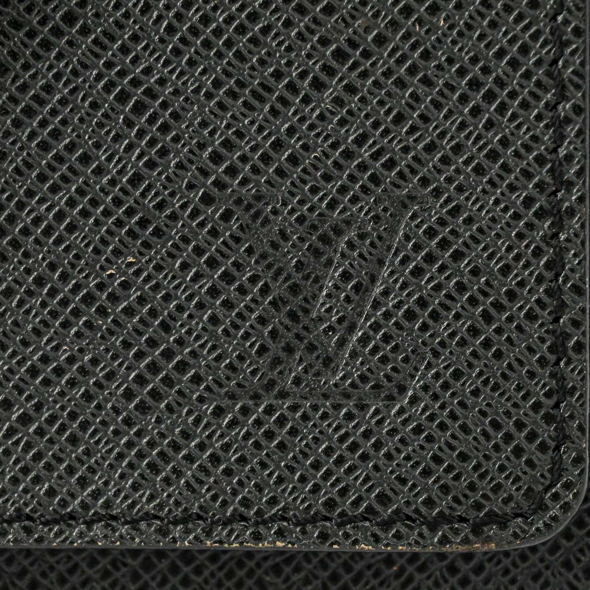 Taiga Leather Leather Handbag (Pre-Owned) - Louis Vuitton - Modalova