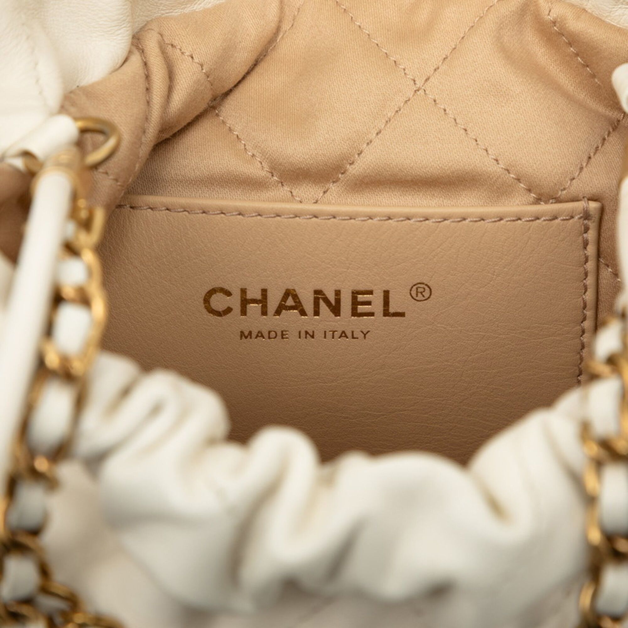 Leather Shoulder Bag (Pre-Owned) - Chanel - Modalova