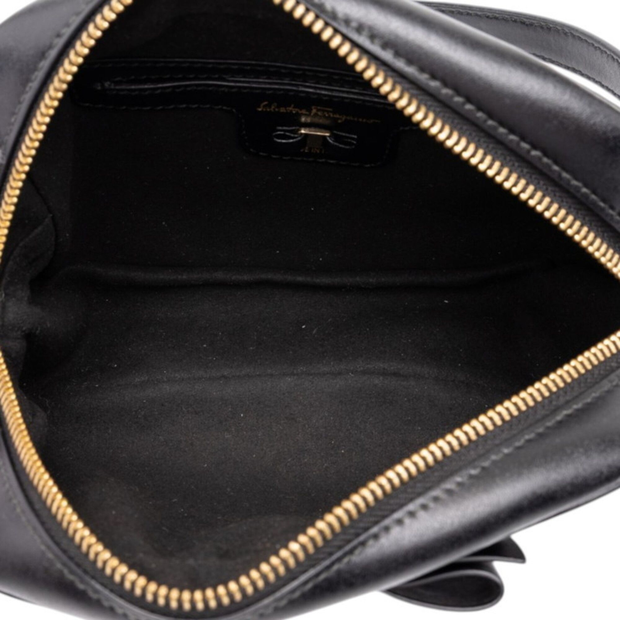 Leather Shoulder Bag (Pre-Owned) - Salvatore Ferragamo - Modalova