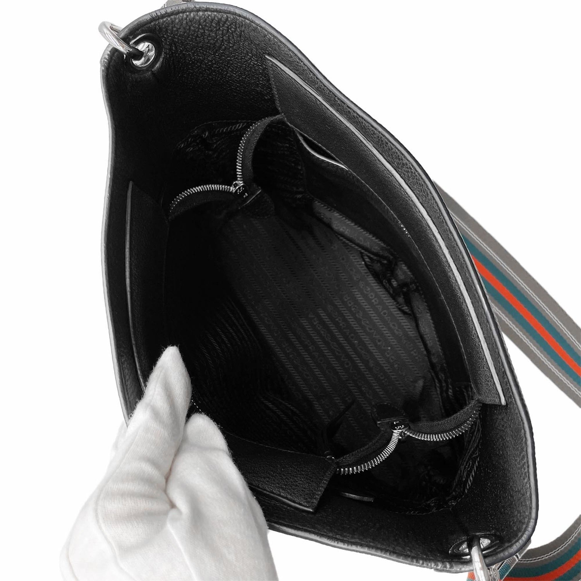 Leather Shoulder Bag (Pre-Owned) - Prada - Modalova