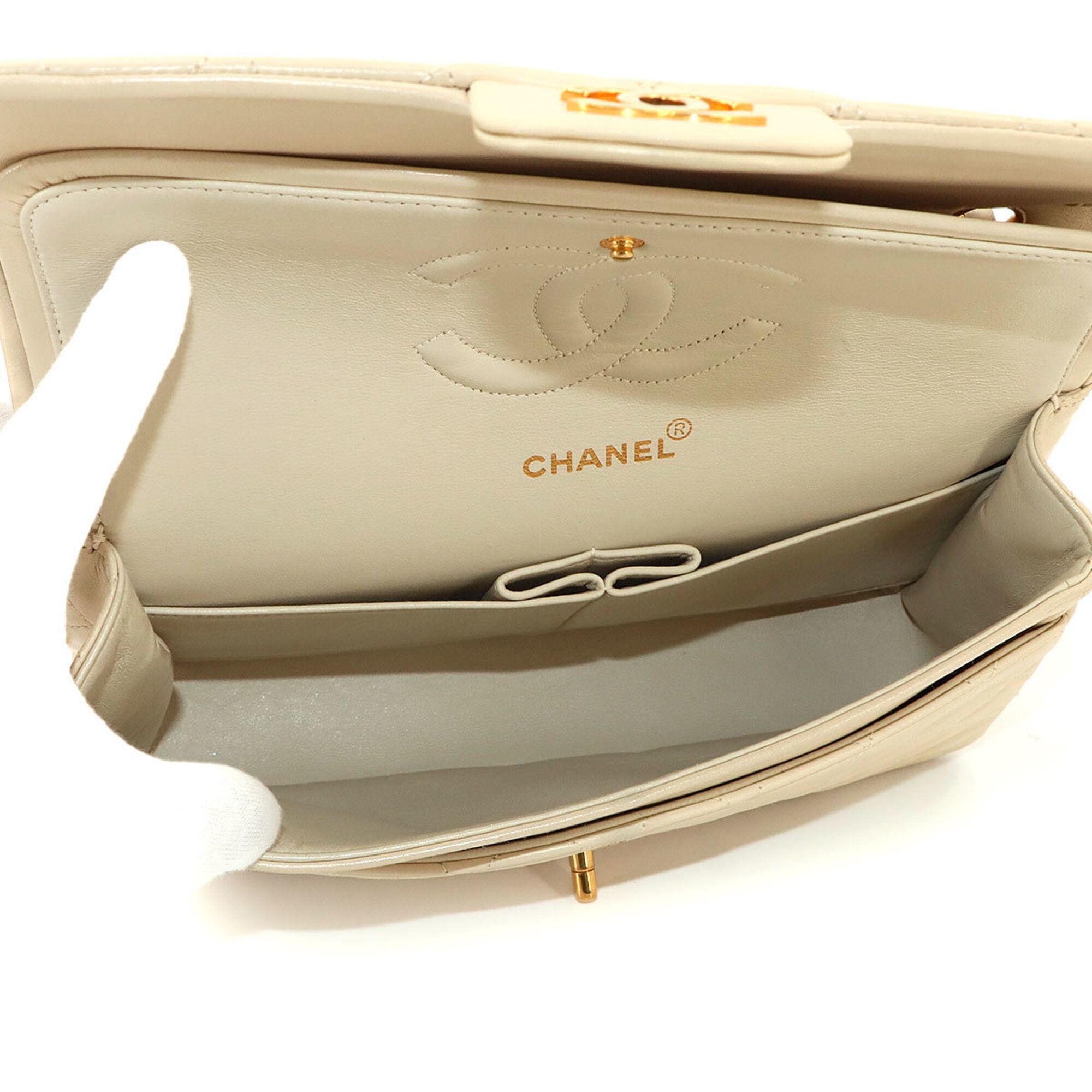 Leather Handbag Shoulder Bag (Pre-Owned) - Chanel - Modalova