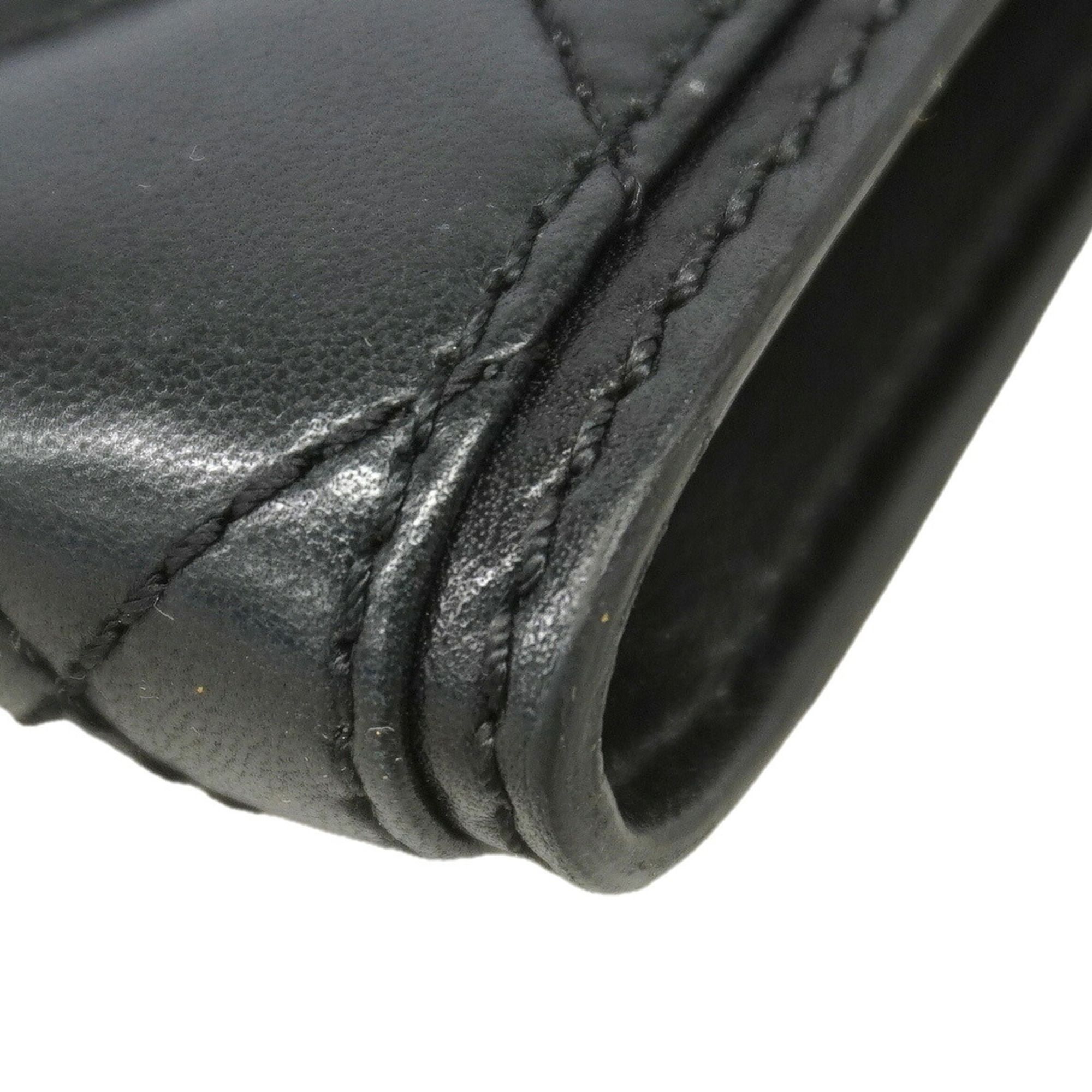 Leather Shoulder Bag (Pre-Owned) - Chanel - Modalova