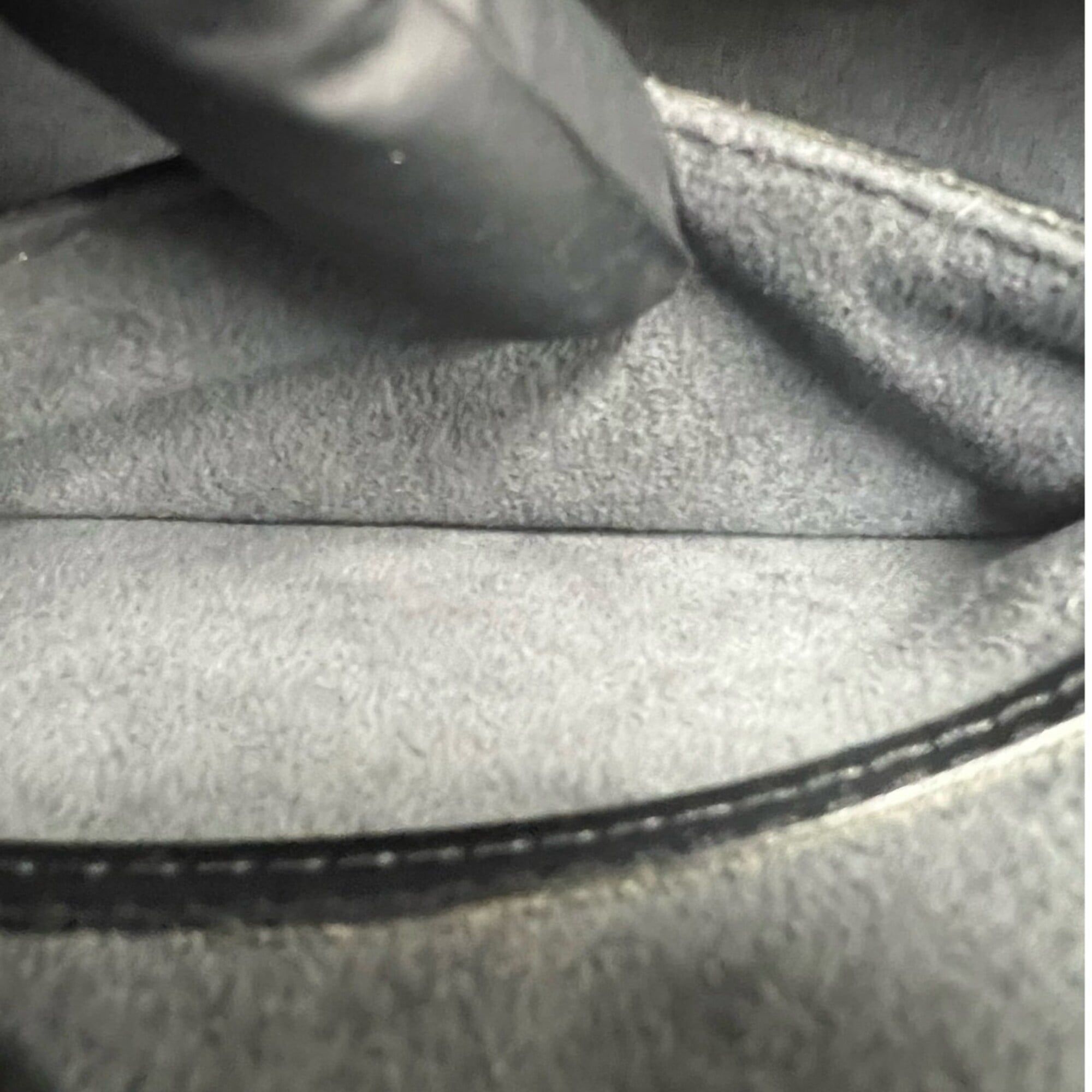 Leather Boston Bag Handbag (Pre-Owned) - Louis Vuitton - Modalova