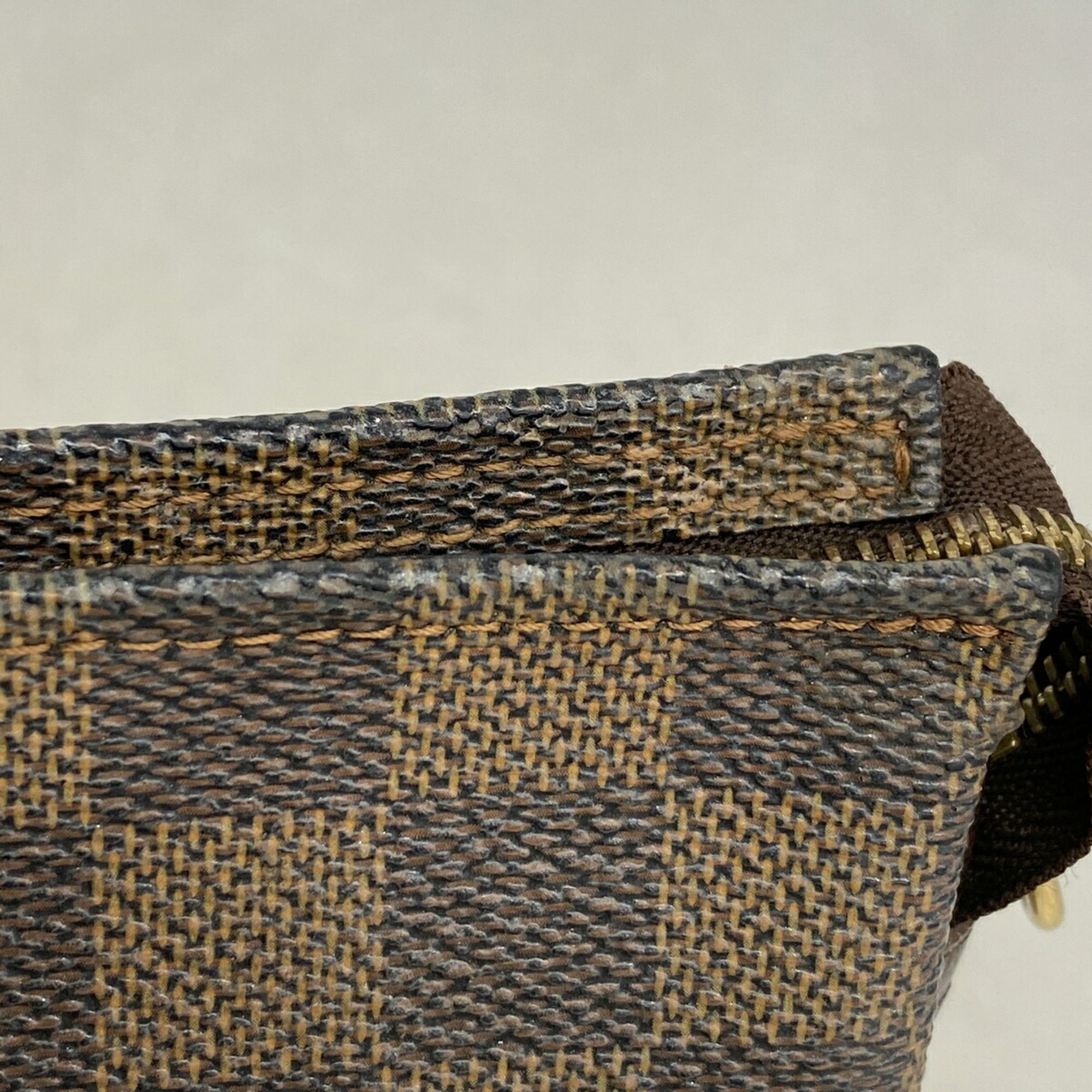 Pouch (Pre-Owned) - Louis Vuitton - Modalova