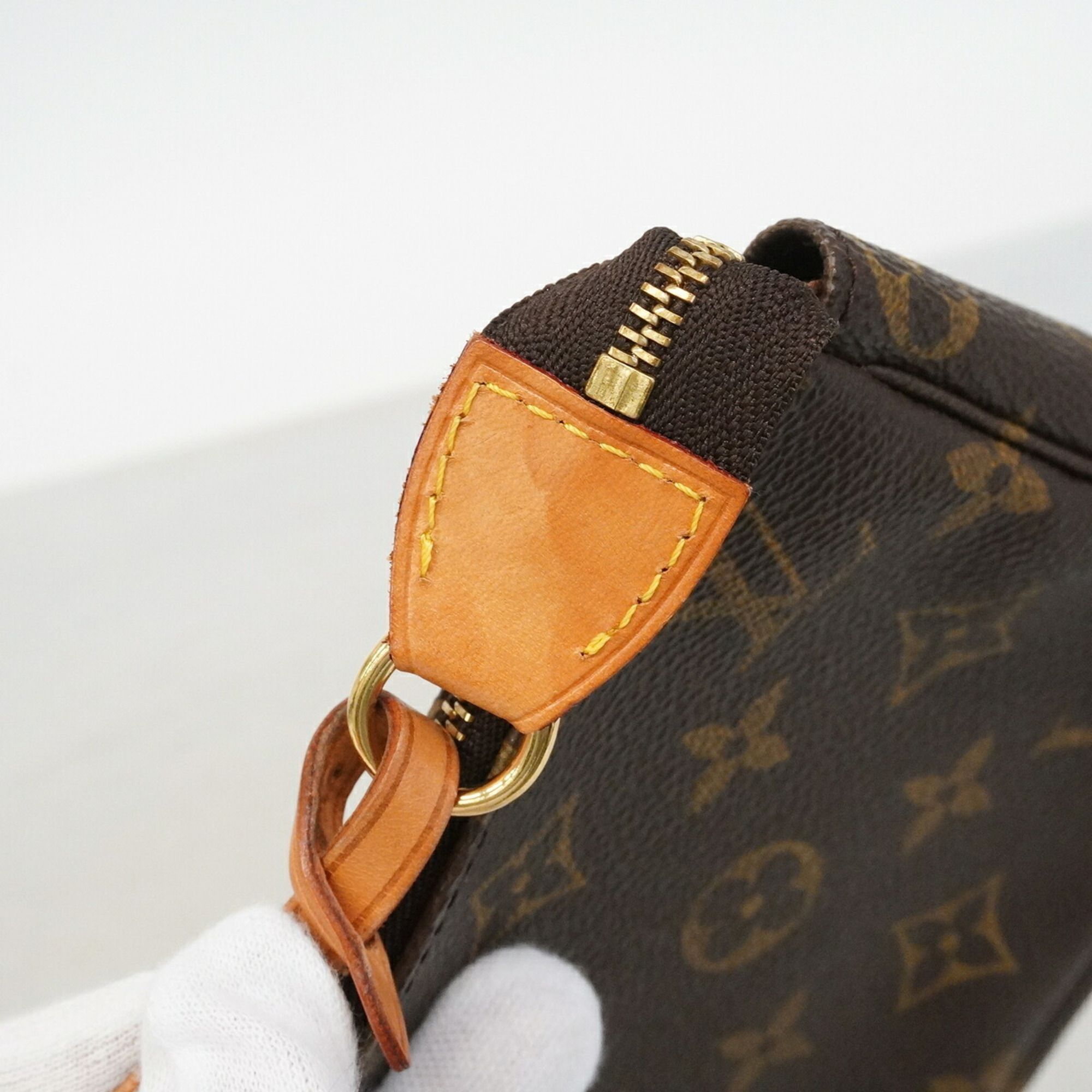 Pouch (Pre-Owned) - Louis Vuitton - Modalova