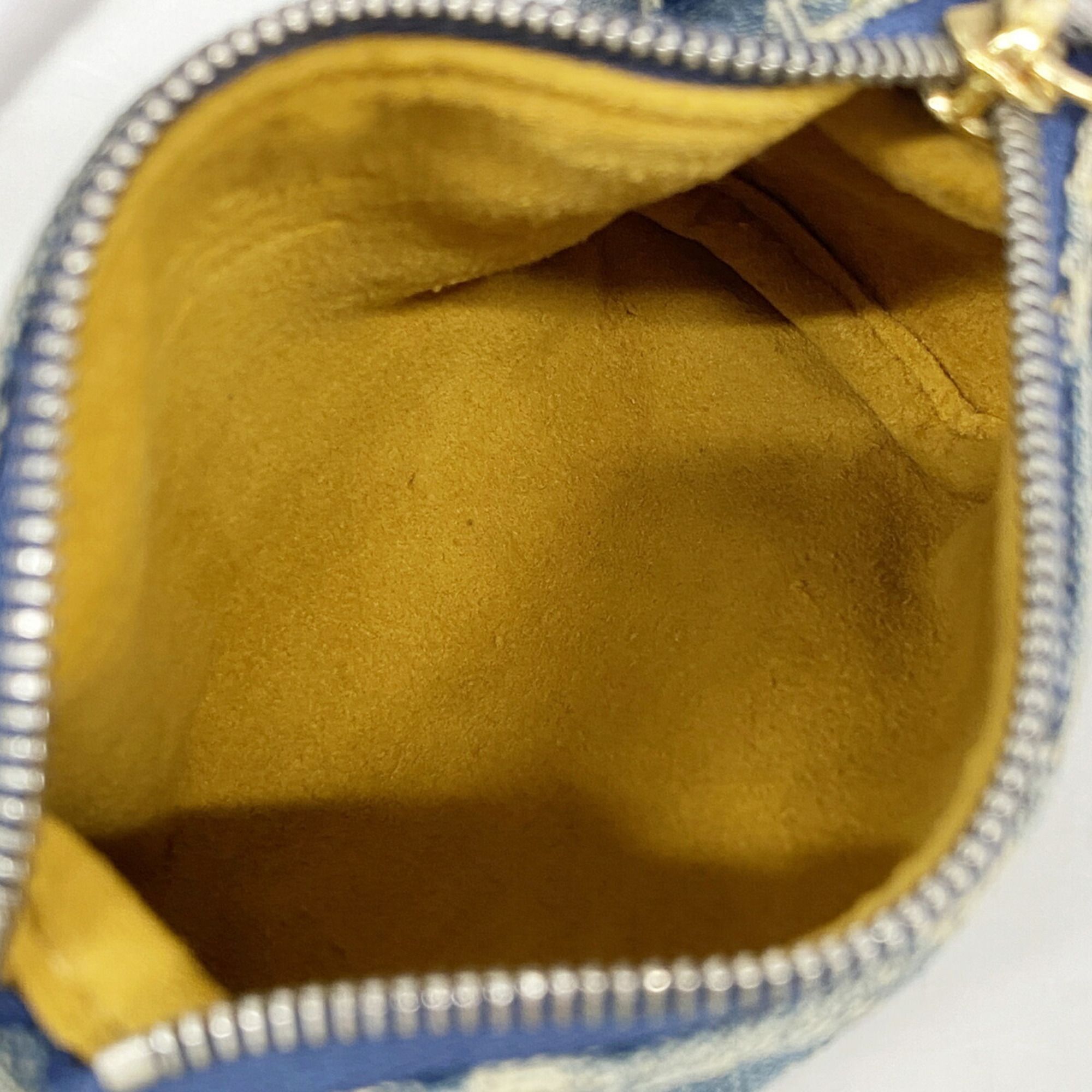 Pouch (Pre-Owned) - Louis Vuitton - Modalova