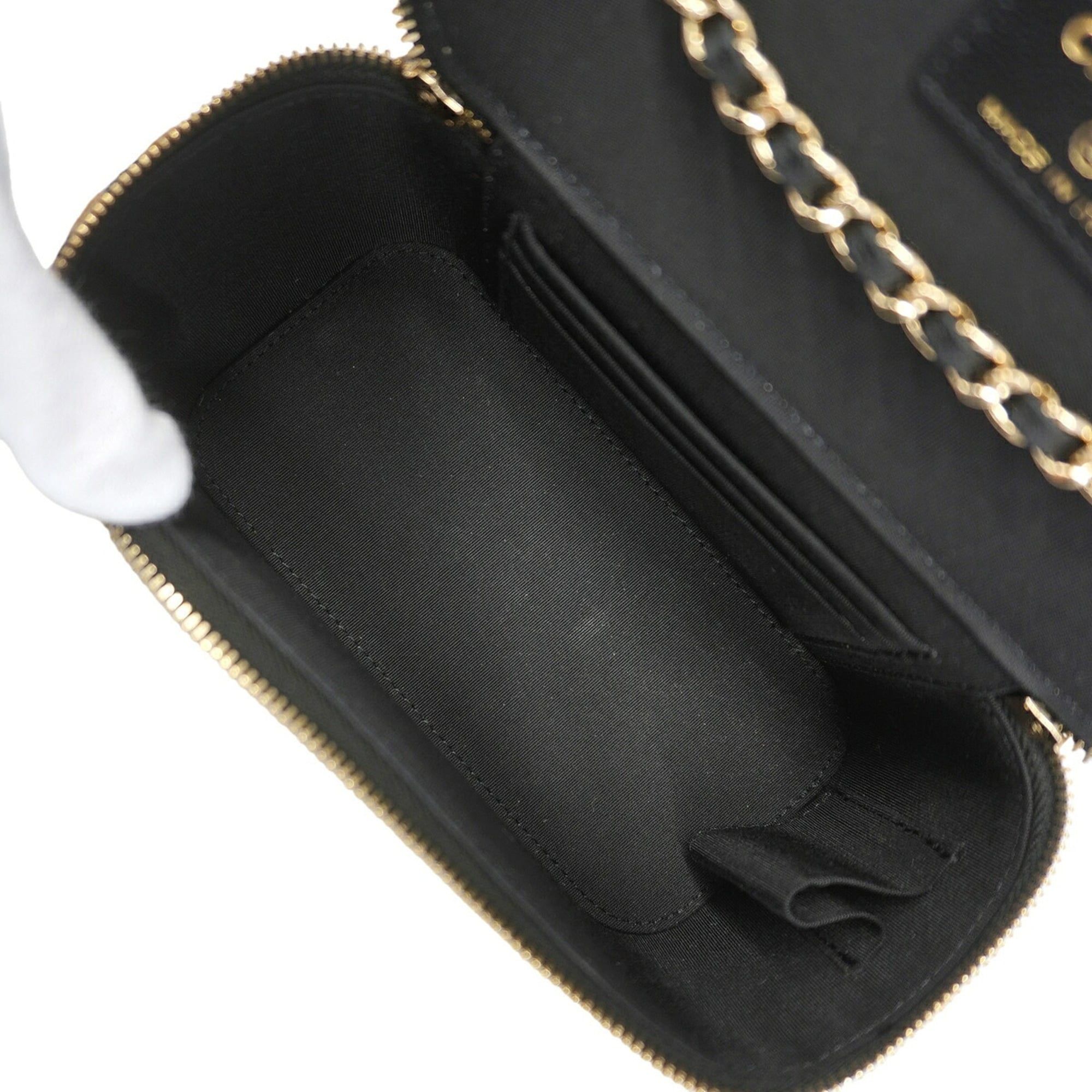 Raffia Vanity Bag (Pre-Owned) - Chanel - Modalova