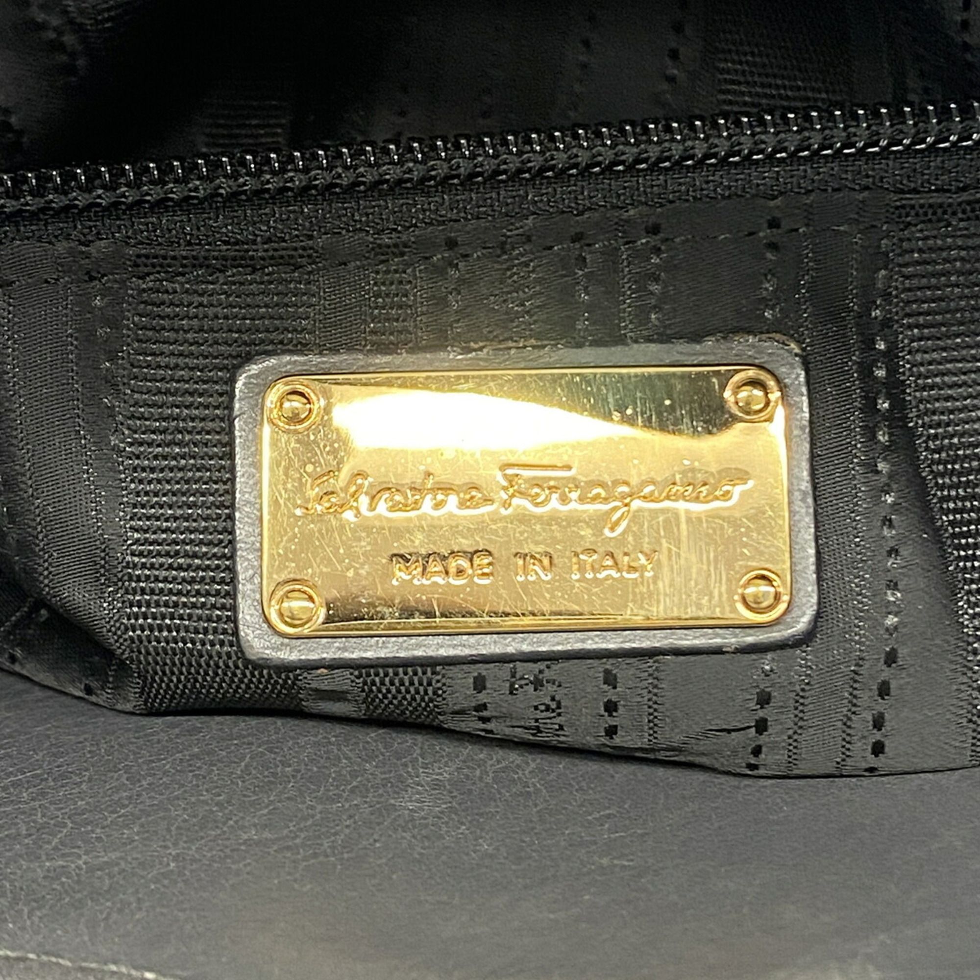 Leather Handbag (Pre-Owned) - Salvatore Ferragamo - Modalova