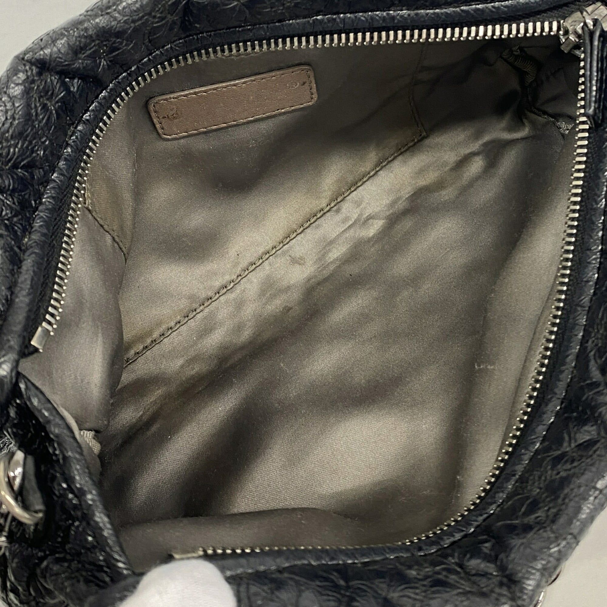 Leather Shoulder Bag (Pre-Owned) - Chanel - Modalova