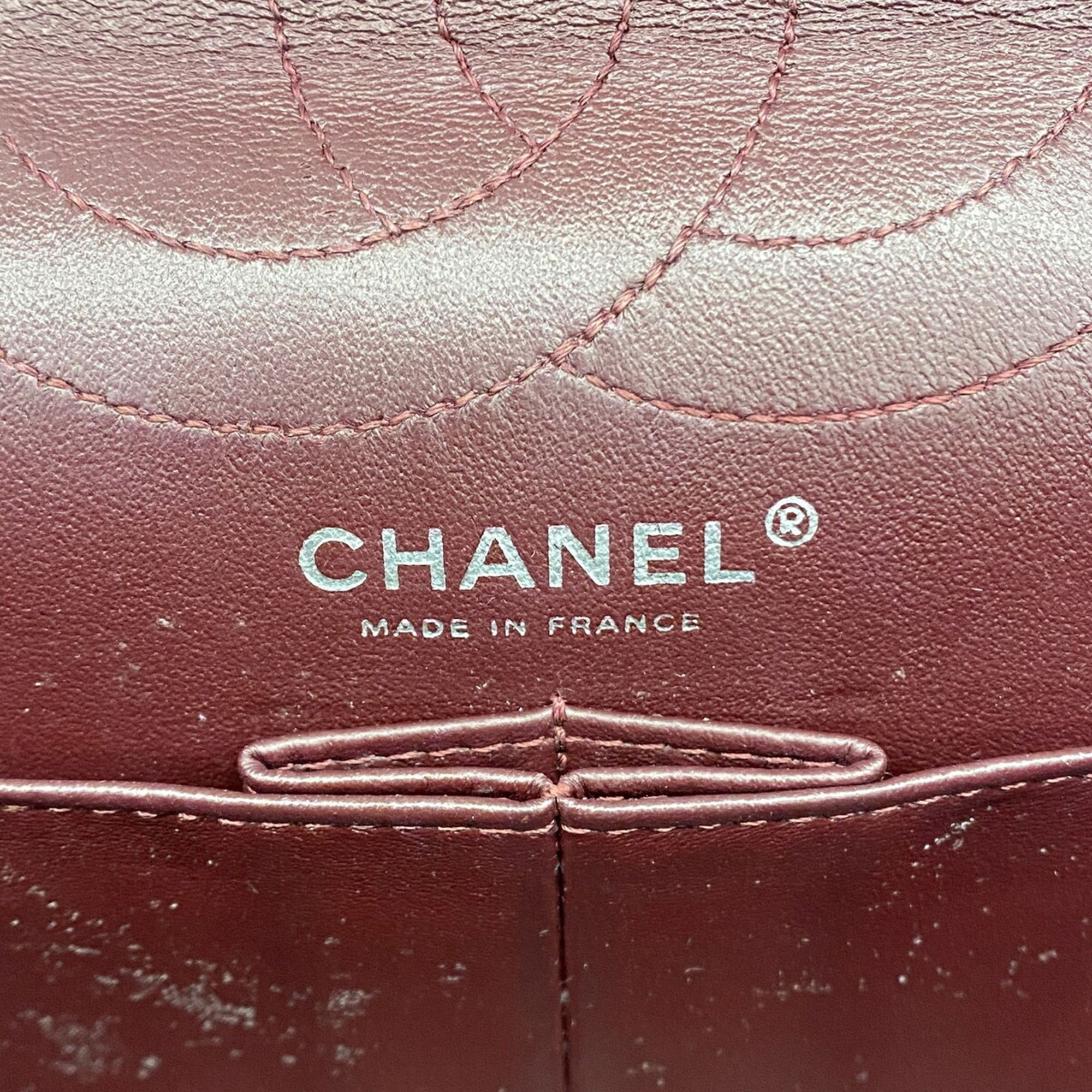 Leather Shoulder Bag (Pre-Owned) - Chanel - Modalova