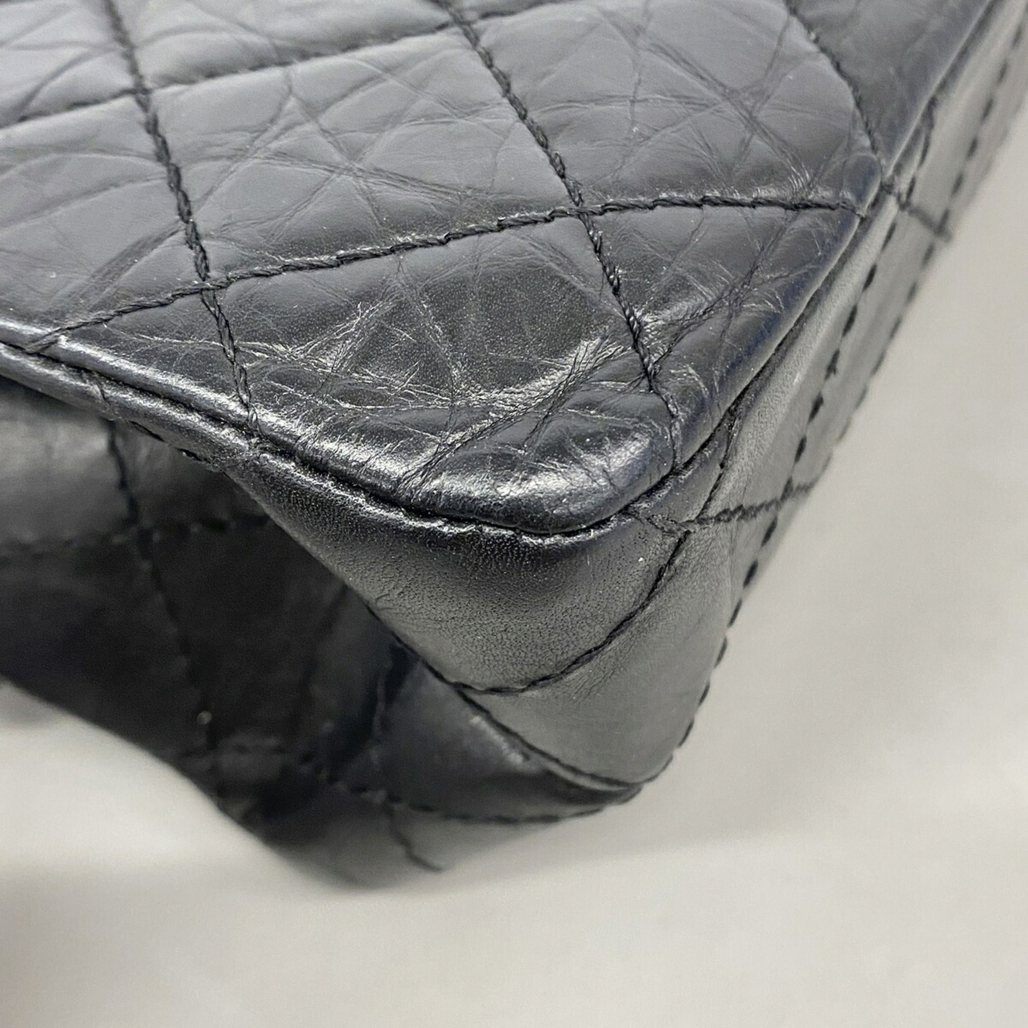 Leather Shoulder Bag (Pre-Owned) - Chanel - Modalova