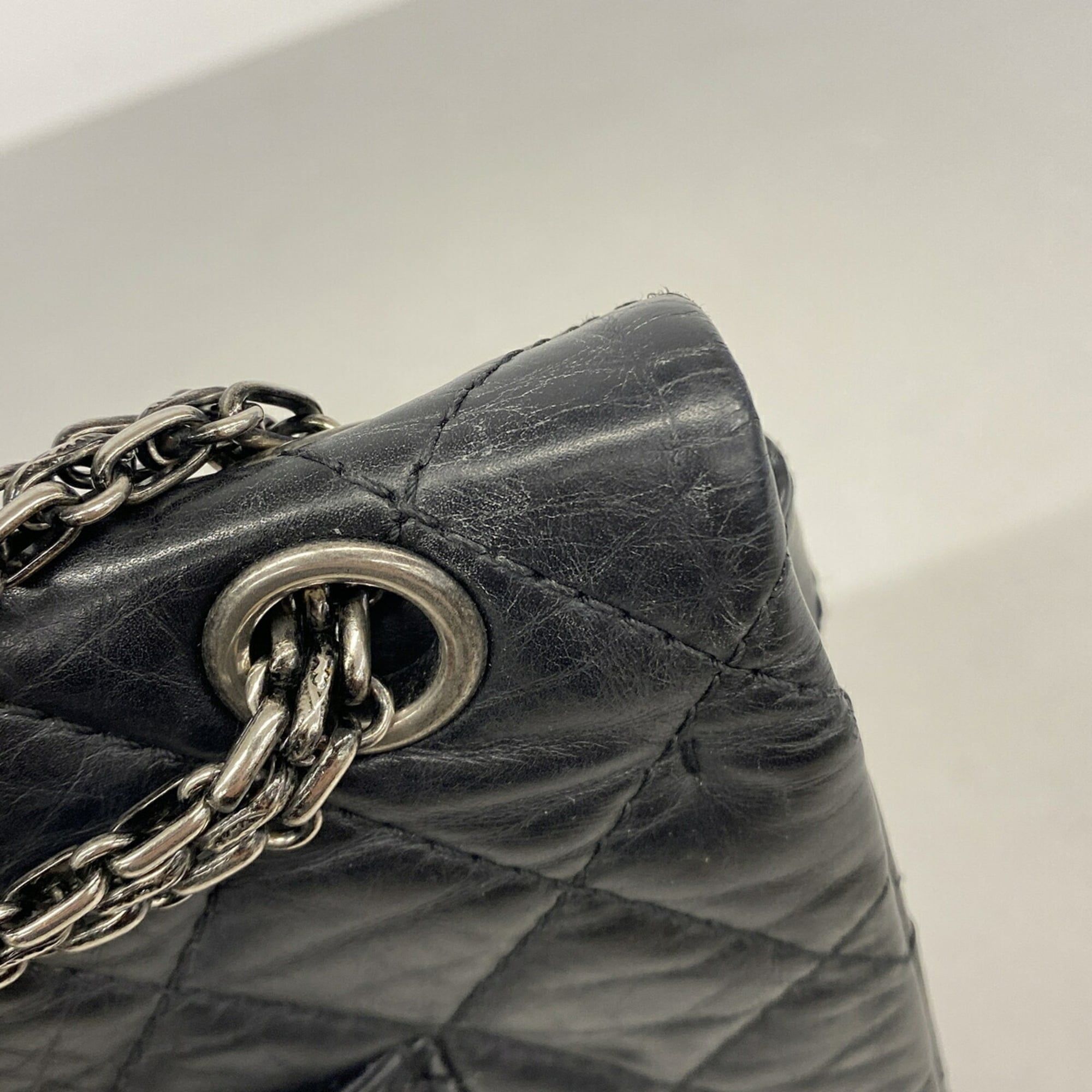 Leather Shoulder Bag (Pre-Owned) - Chanel - Modalova