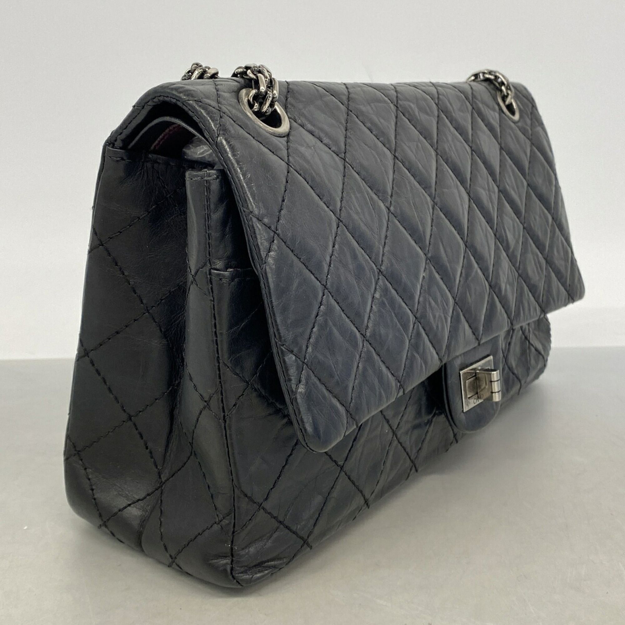 Leather Shoulder Bag (Pre-Owned) - Chanel - Modalova