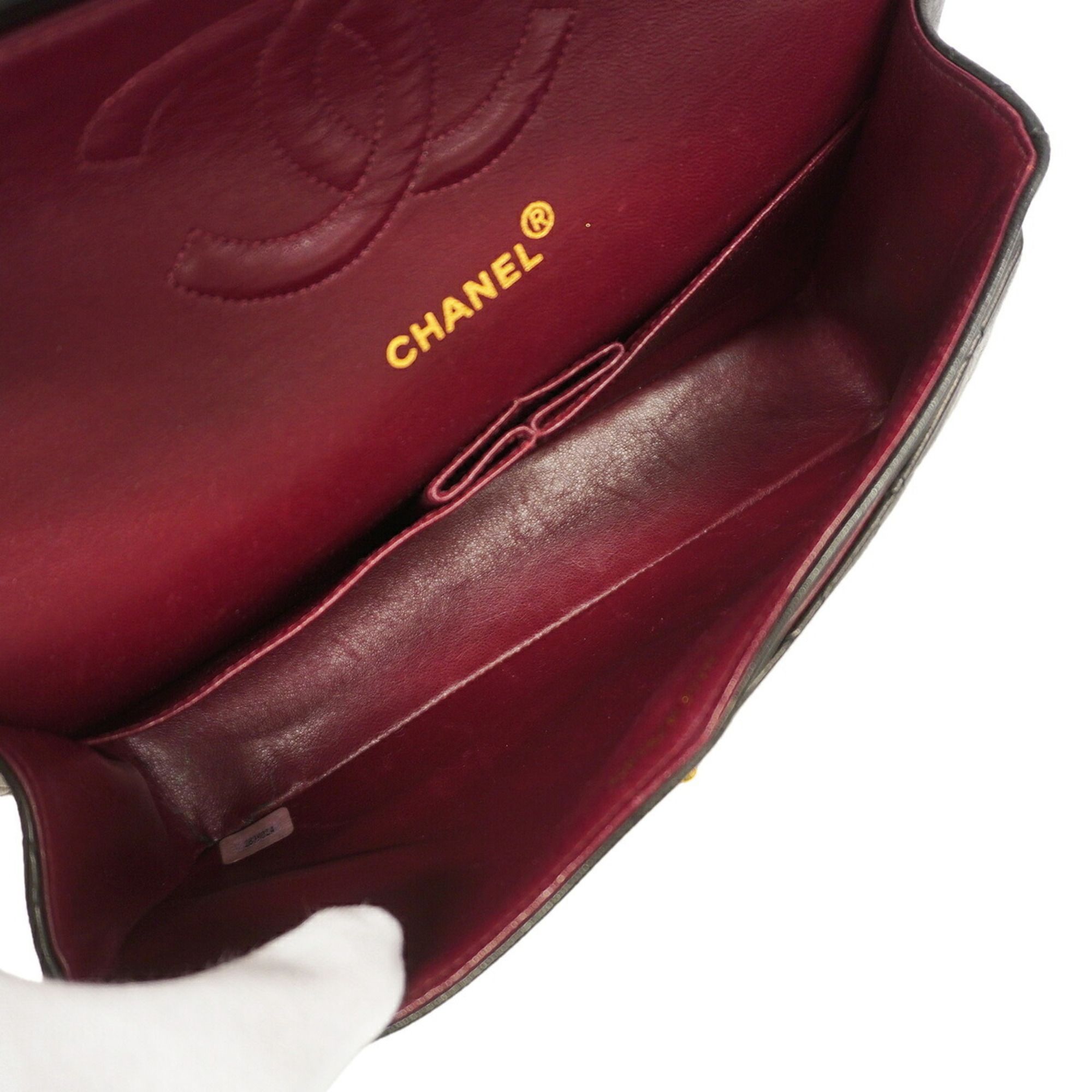 Leather Shoulder Bag (Pre-Owned) - Chanel - Modalova