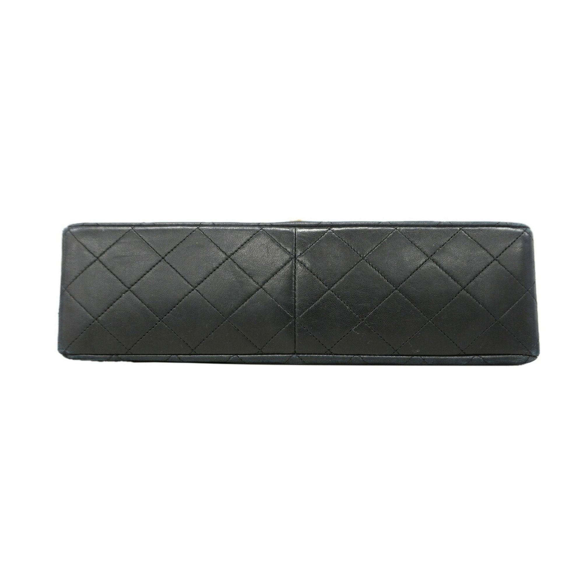 Leather Shoulder Bag (Pre-Owned) - Chanel - Modalova
