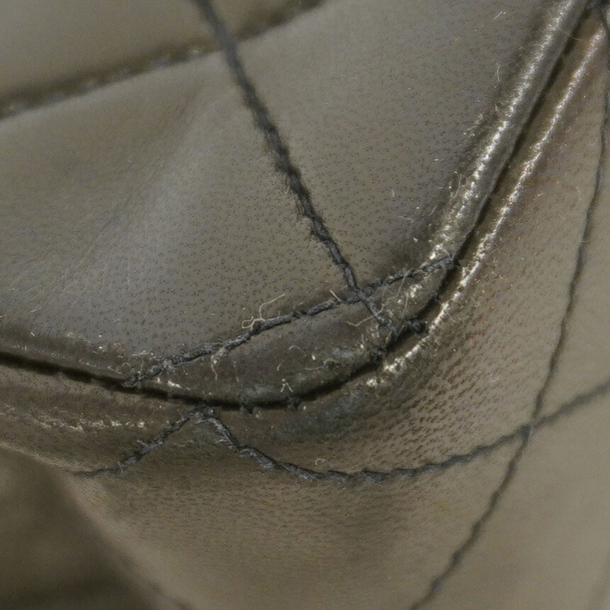 Leather Shoulder Bag (Pre-Owned) - Chanel - Modalova