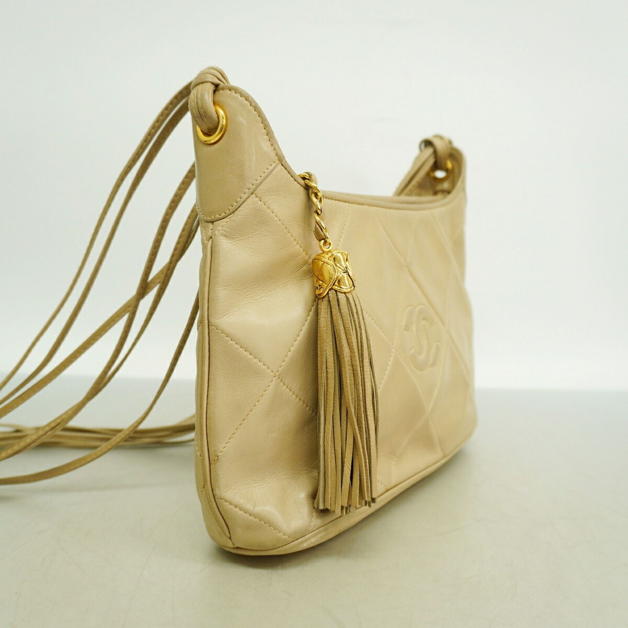 Leather Shoulder Bag (Pre-Owned) - Chanel - Modalova