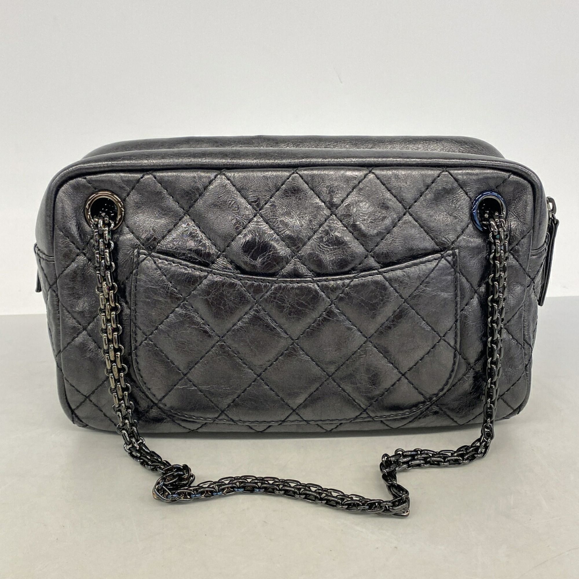 Leather Shoulder Bag (Pre-Owned) - Chanel - Modalova