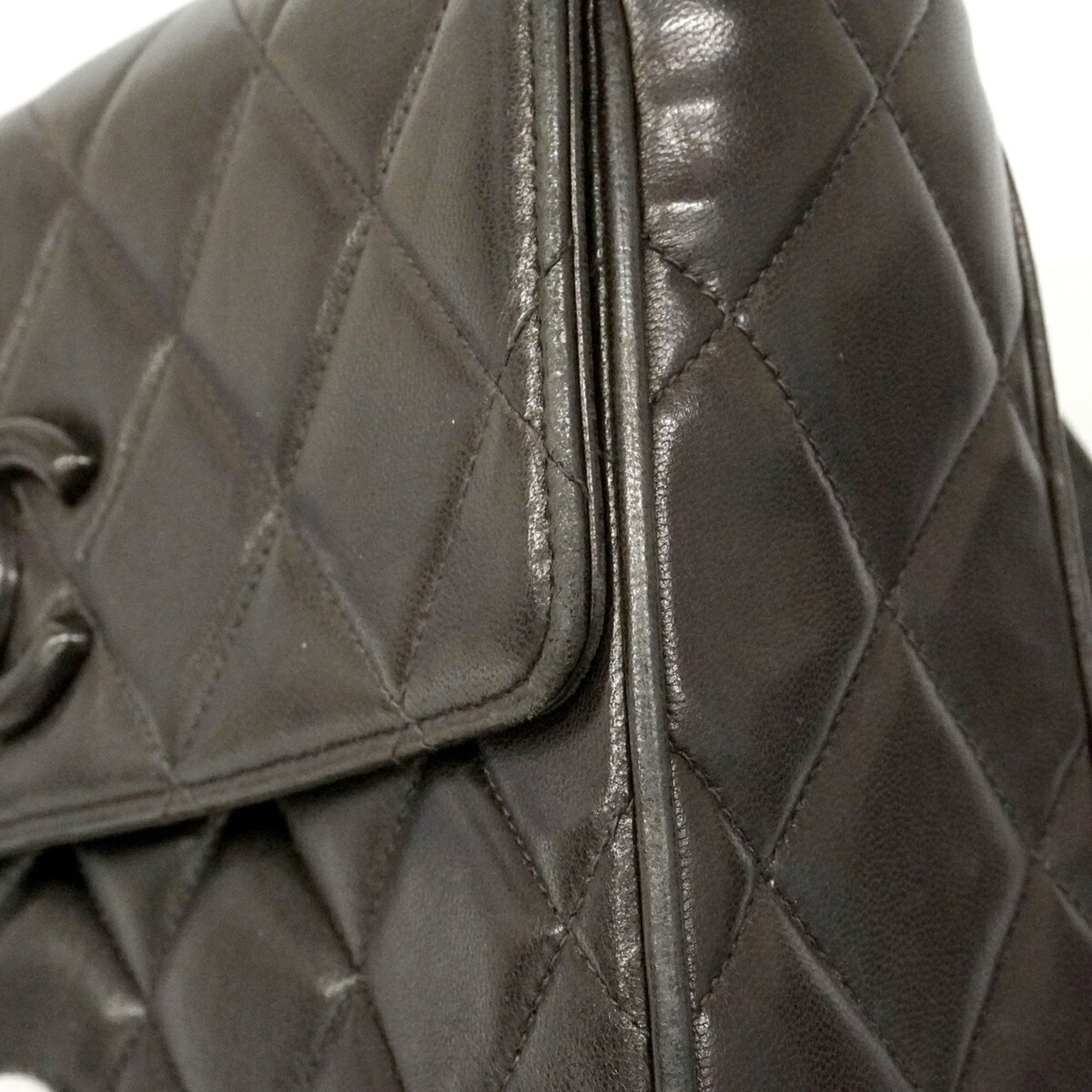 Leather Shoulder Bag (Pre-Owned) - Chanel - Modalova