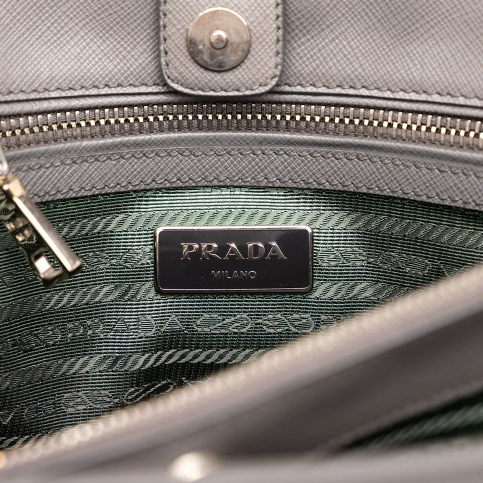 Saffiano Triangle Leather Handbag (Pre-Owned) - Prada - Modalova