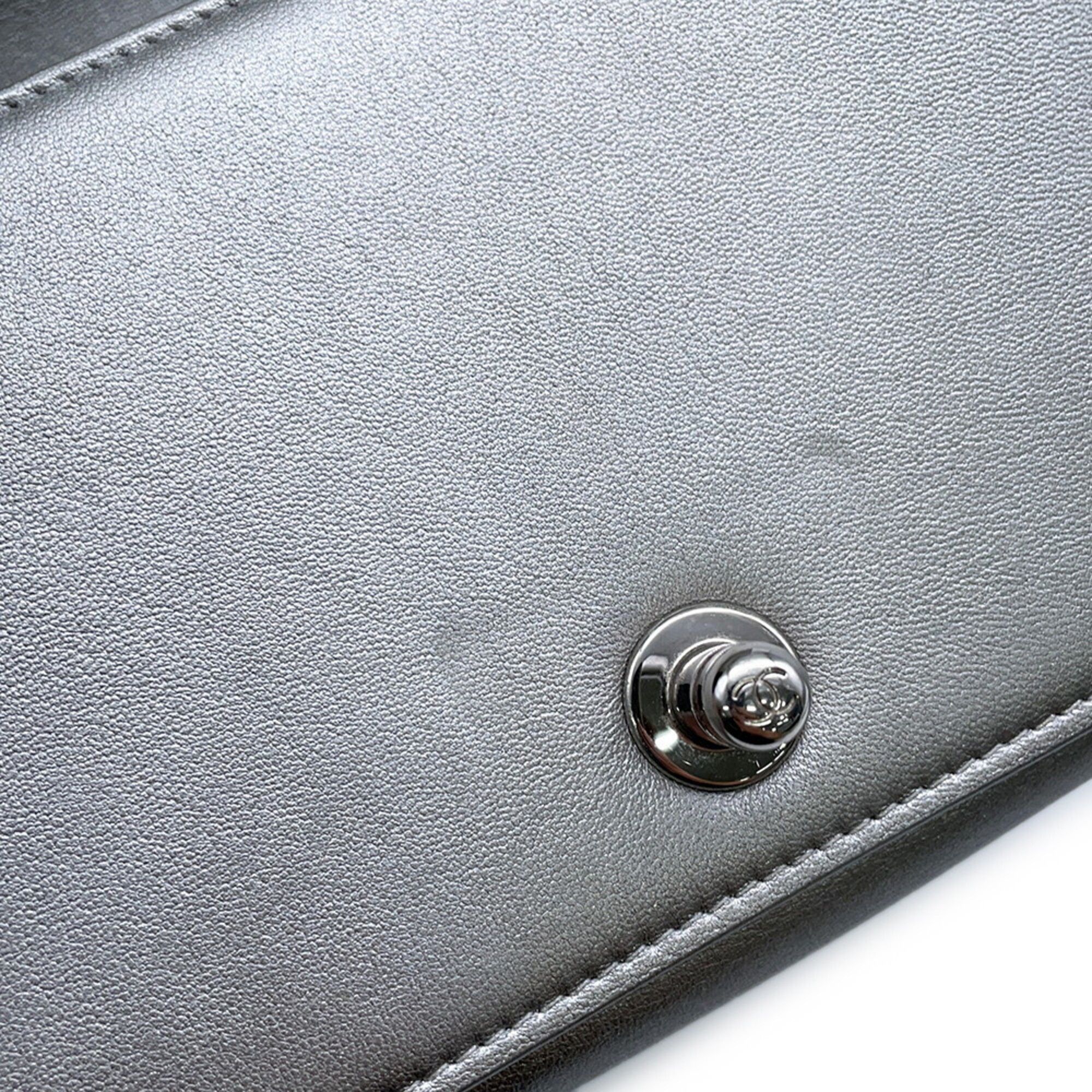 Matelasse Leather Handbag Shoulder Bag (Pre-Owned) - Chanel - Modalova