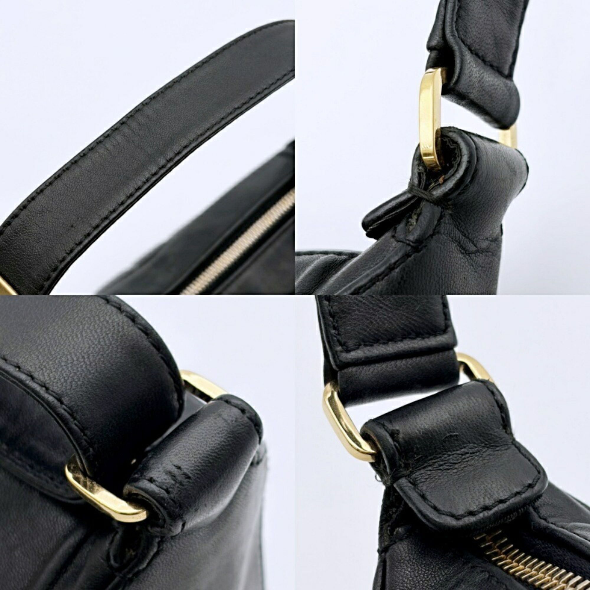 Leather Shoulder Bag (Pre-Owned) - Chanel - Modalova