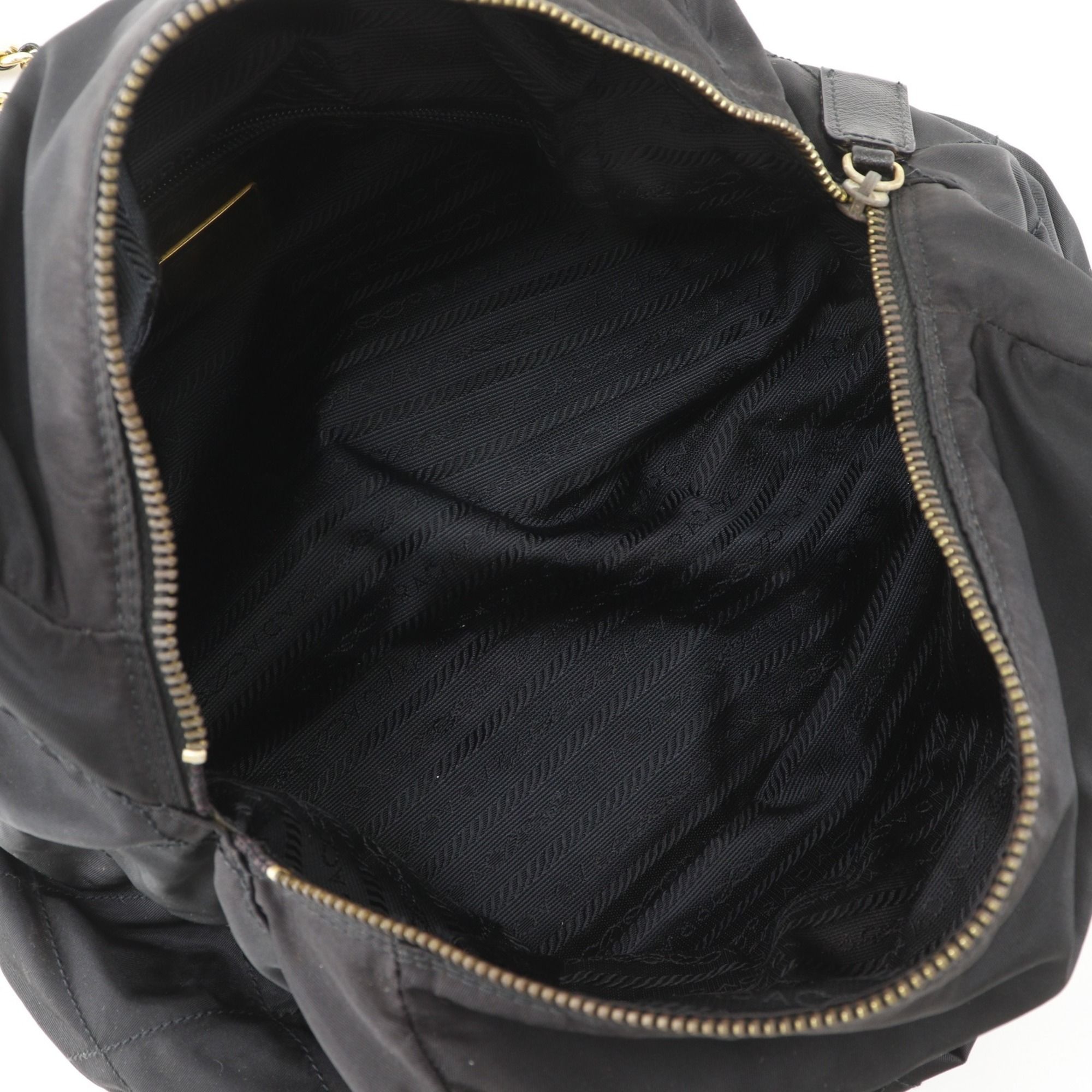 Nylon Shoulder Bag (Pre-Owned) - Prada - Modalova