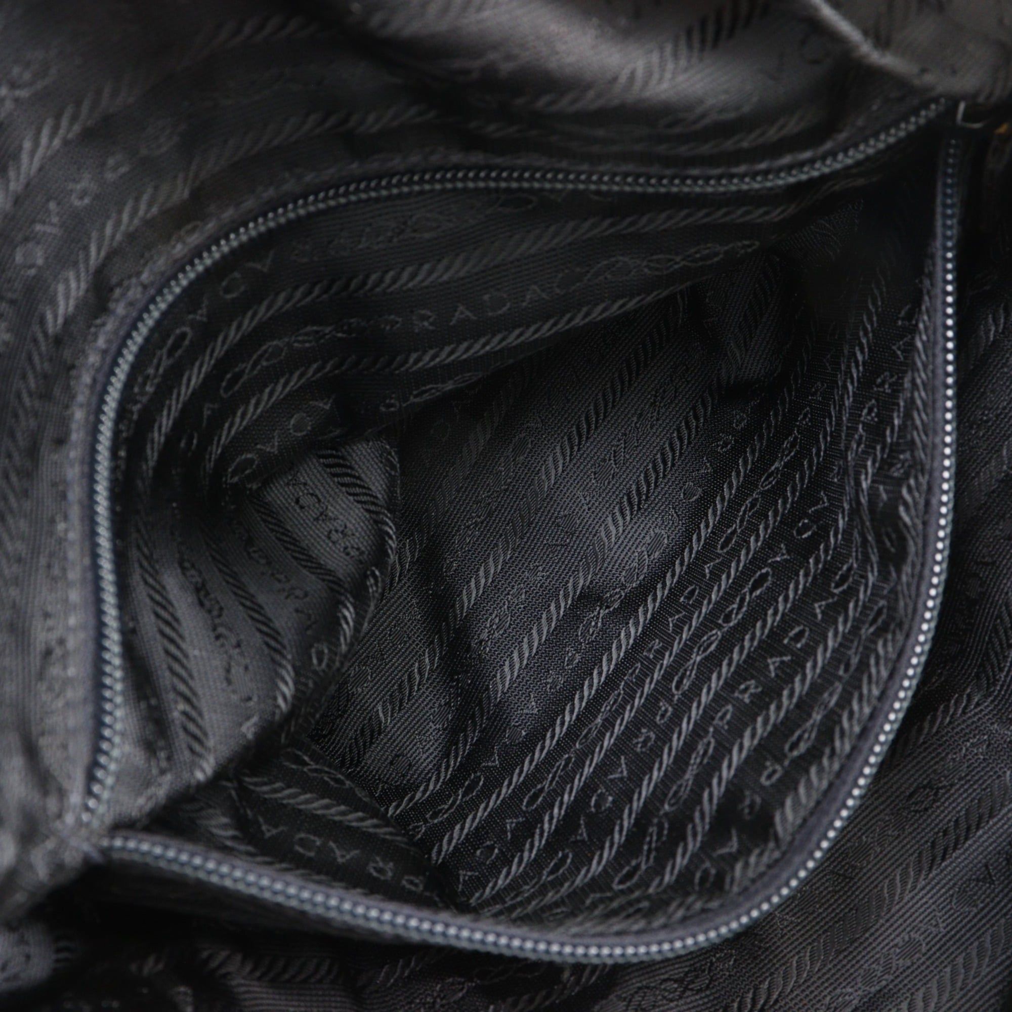 Nylon Shoulder Bag (Pre-Owned) - Prada - Modalova