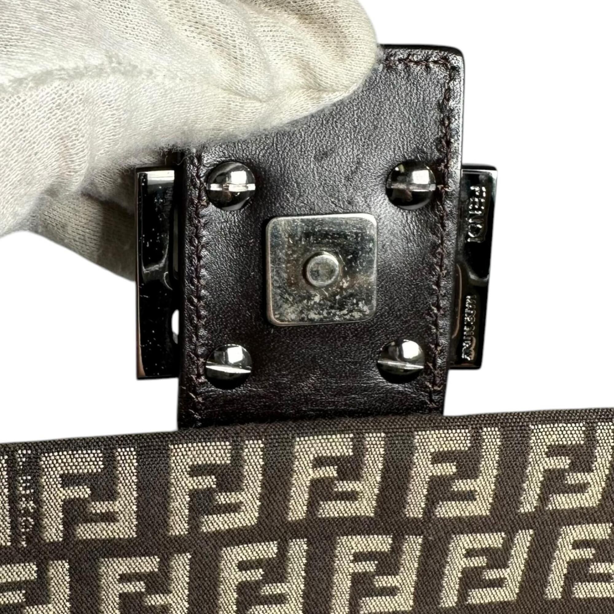 Canvas Leather Shoulder Bag (Pre-Owned) - Fendi - Modalova