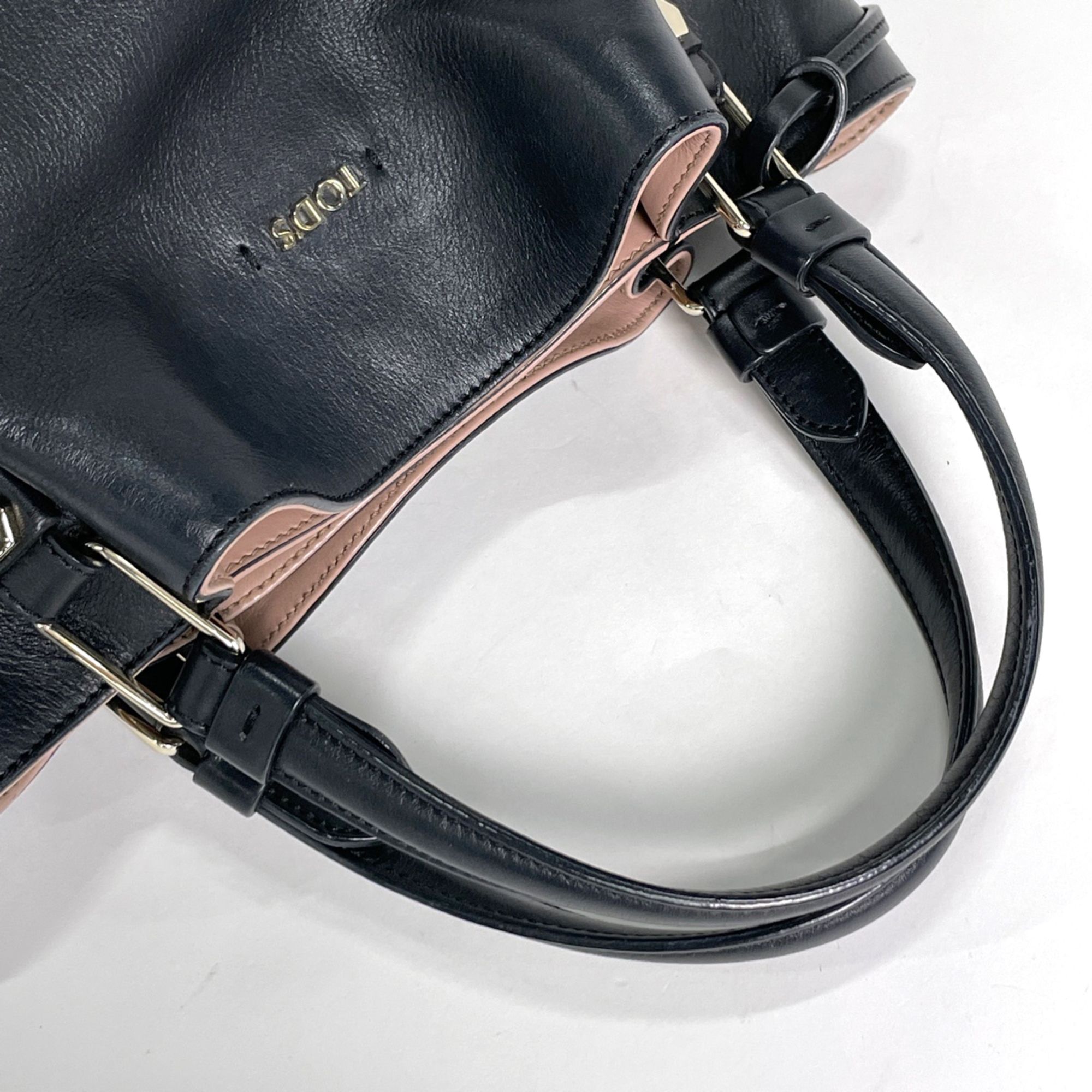 Leather Handbag Shoulder Bag (Pre-Owned) - Tod's - Modalova