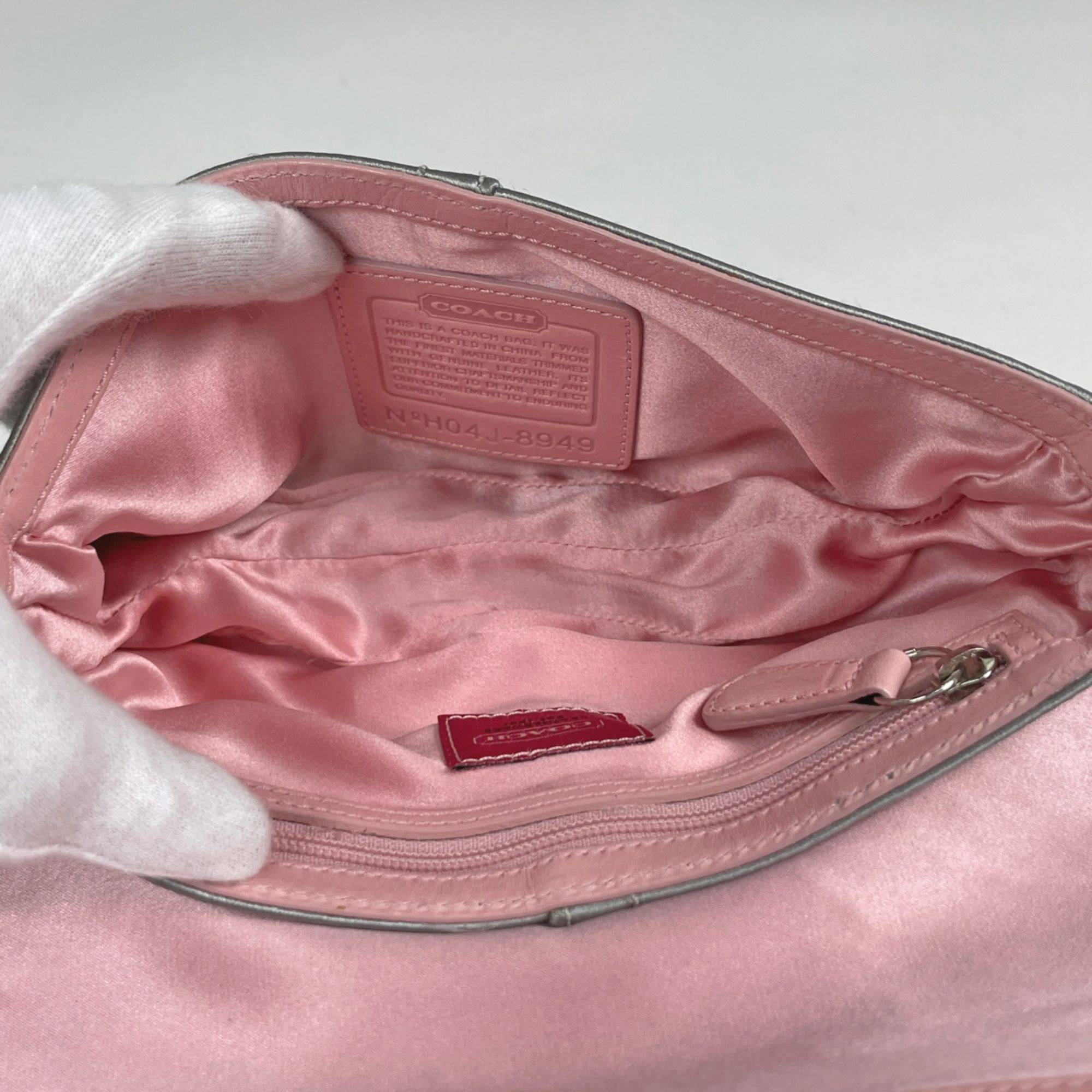 Satin Leather Clutch Bag Handbag (Pre-Owned) - Coach - Modalova